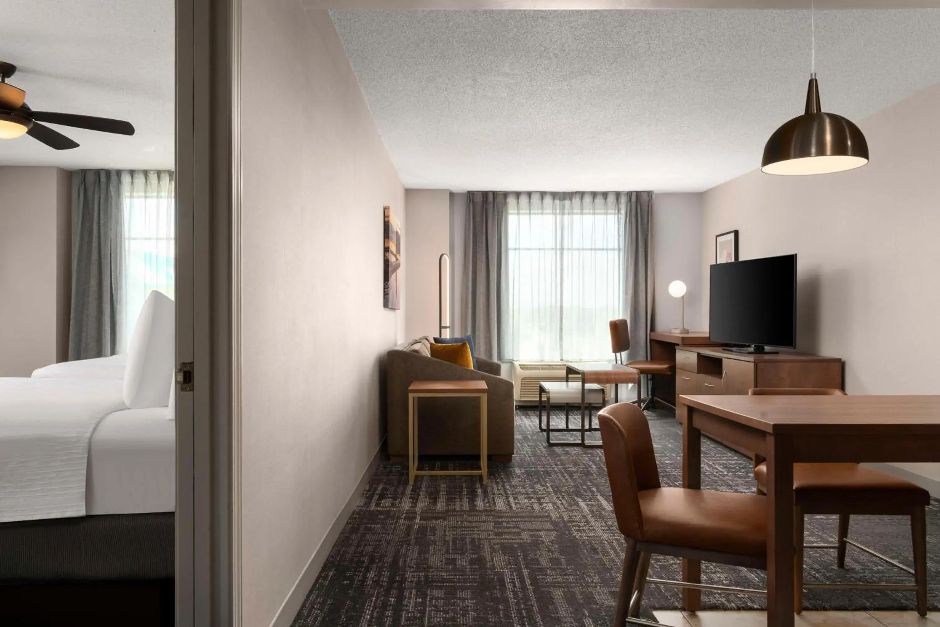 Two Bedroom Suite with One King and Two Queen Beds - Non-Smoking in Homewood Suites by Hilton Hartford South-Glastonbury Two Bedroom Suite with One King and Two Queen Beds - Non-Smoking in Homewood Suites by Hilton Hartford South-Glastonbury