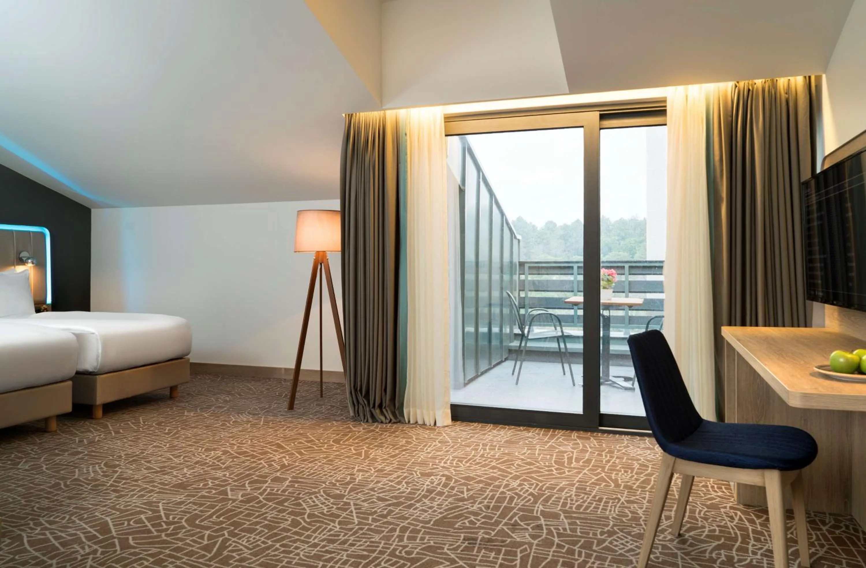 Photo of the whole room, Bed in Park Inn by Radisson Istanbul Airport Odayeri