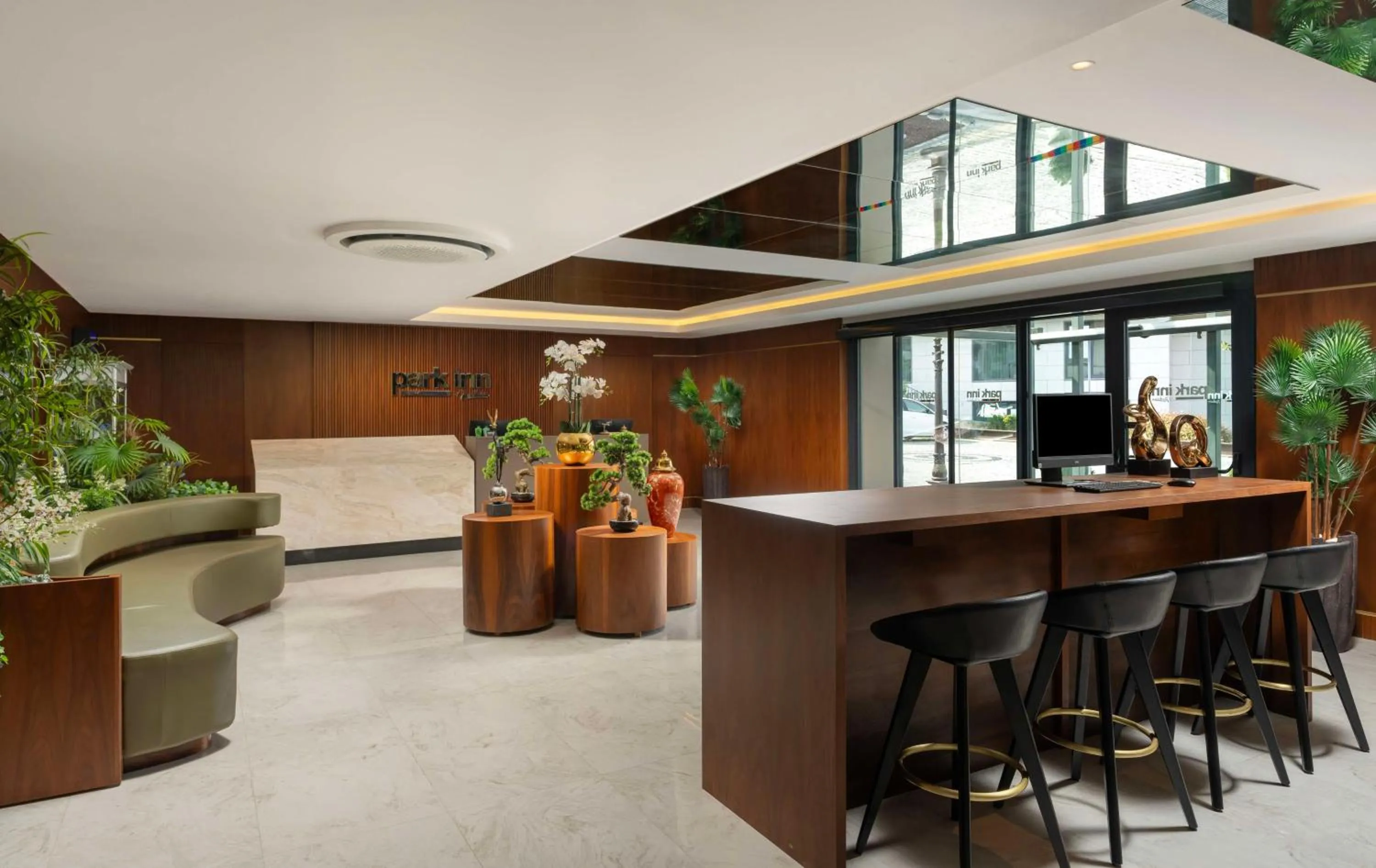 Lobby or reception in Park Inn by Radisson Istanbul Airport Odayeri