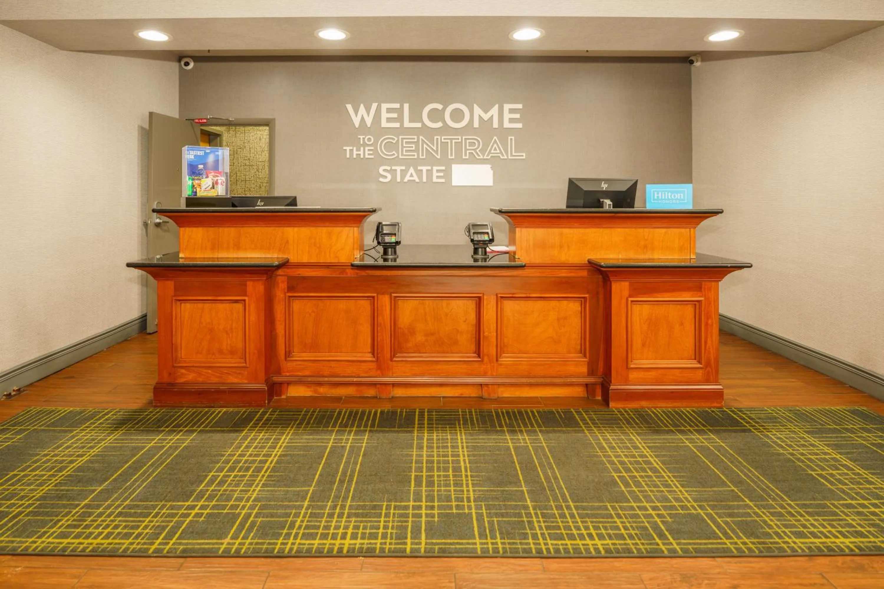 Lobby or reception in Hampton Inn Hutchinson