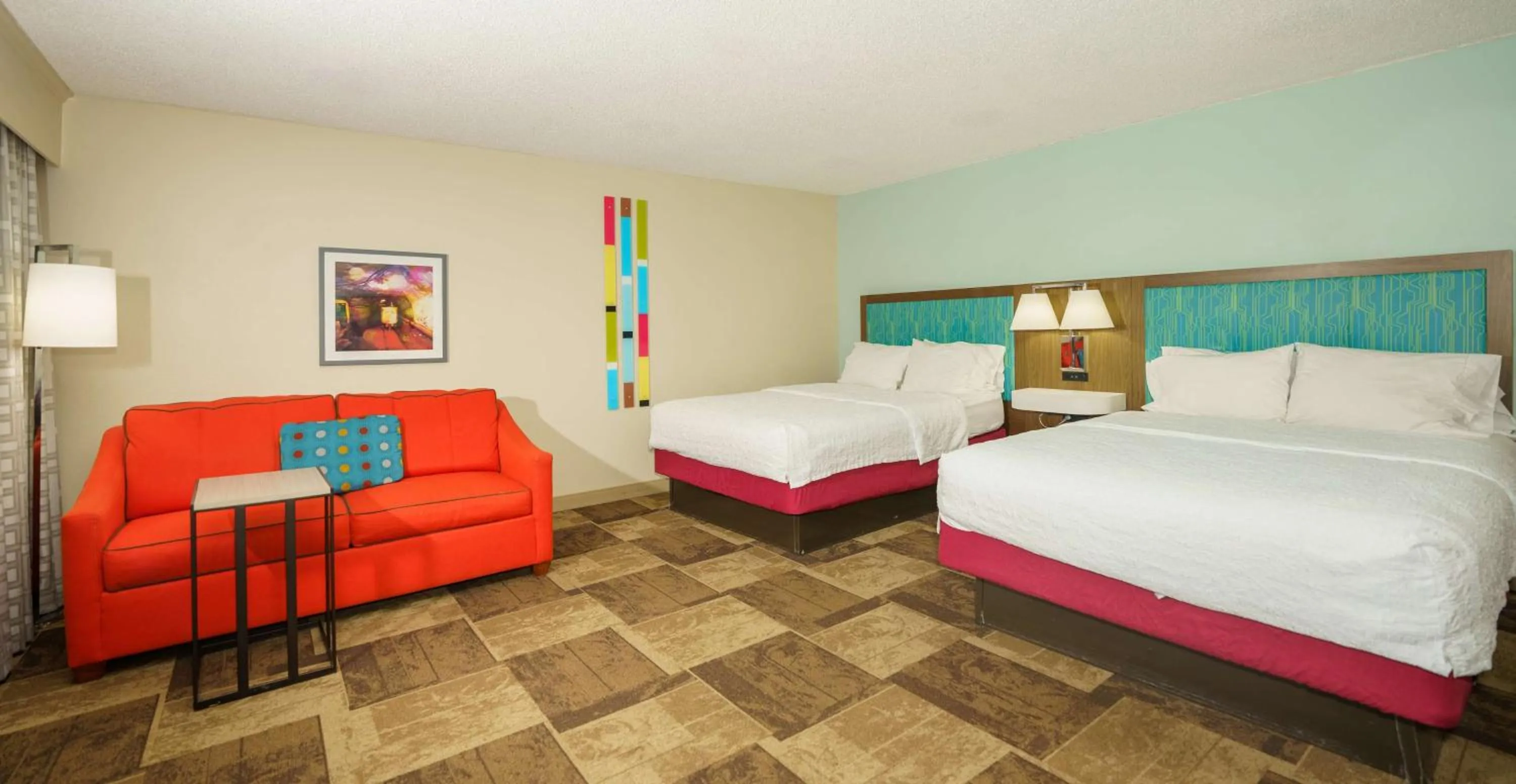 Bed in Hampton Inn Hutchinson