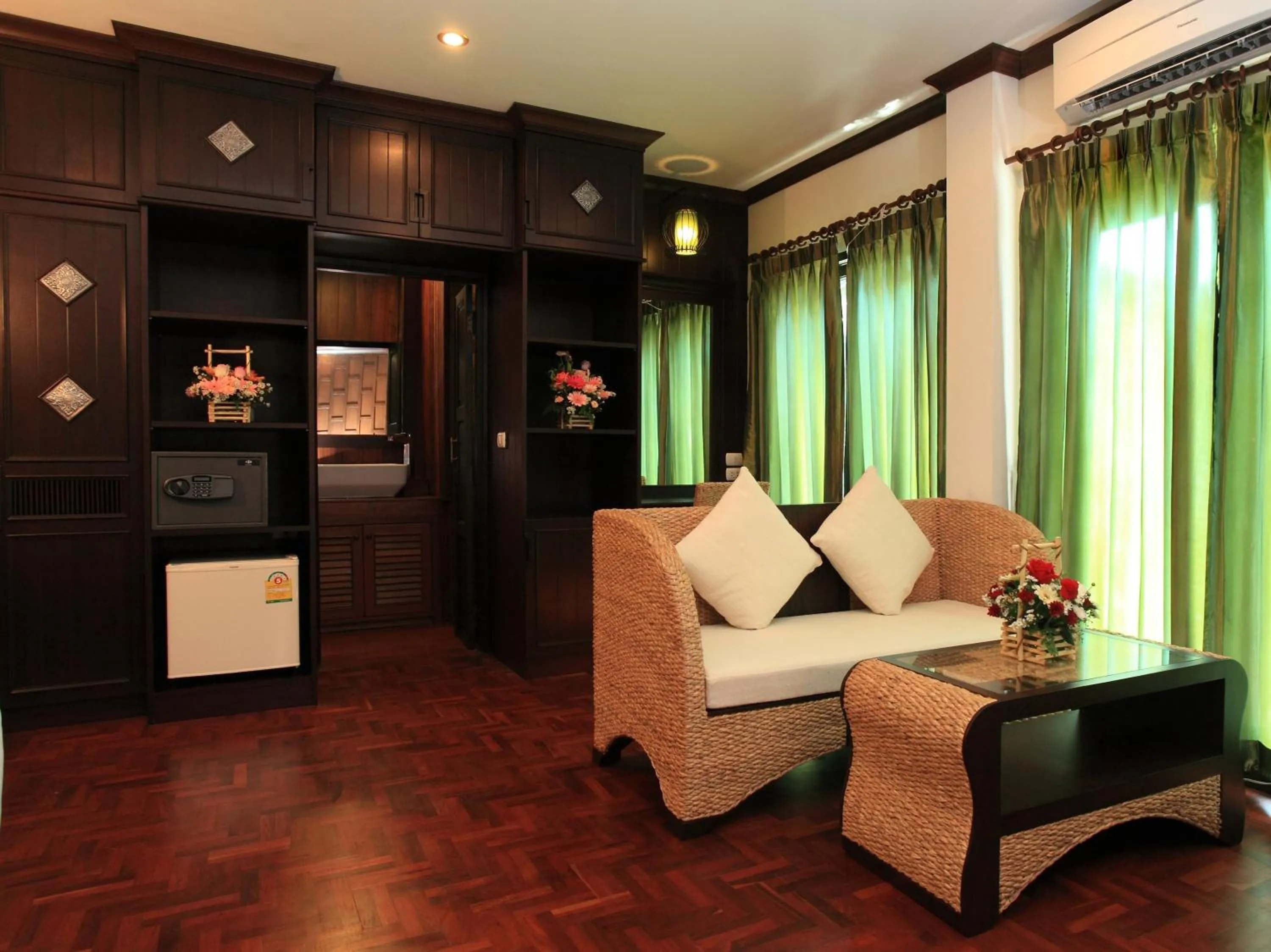 Living room in Sathu Hotel