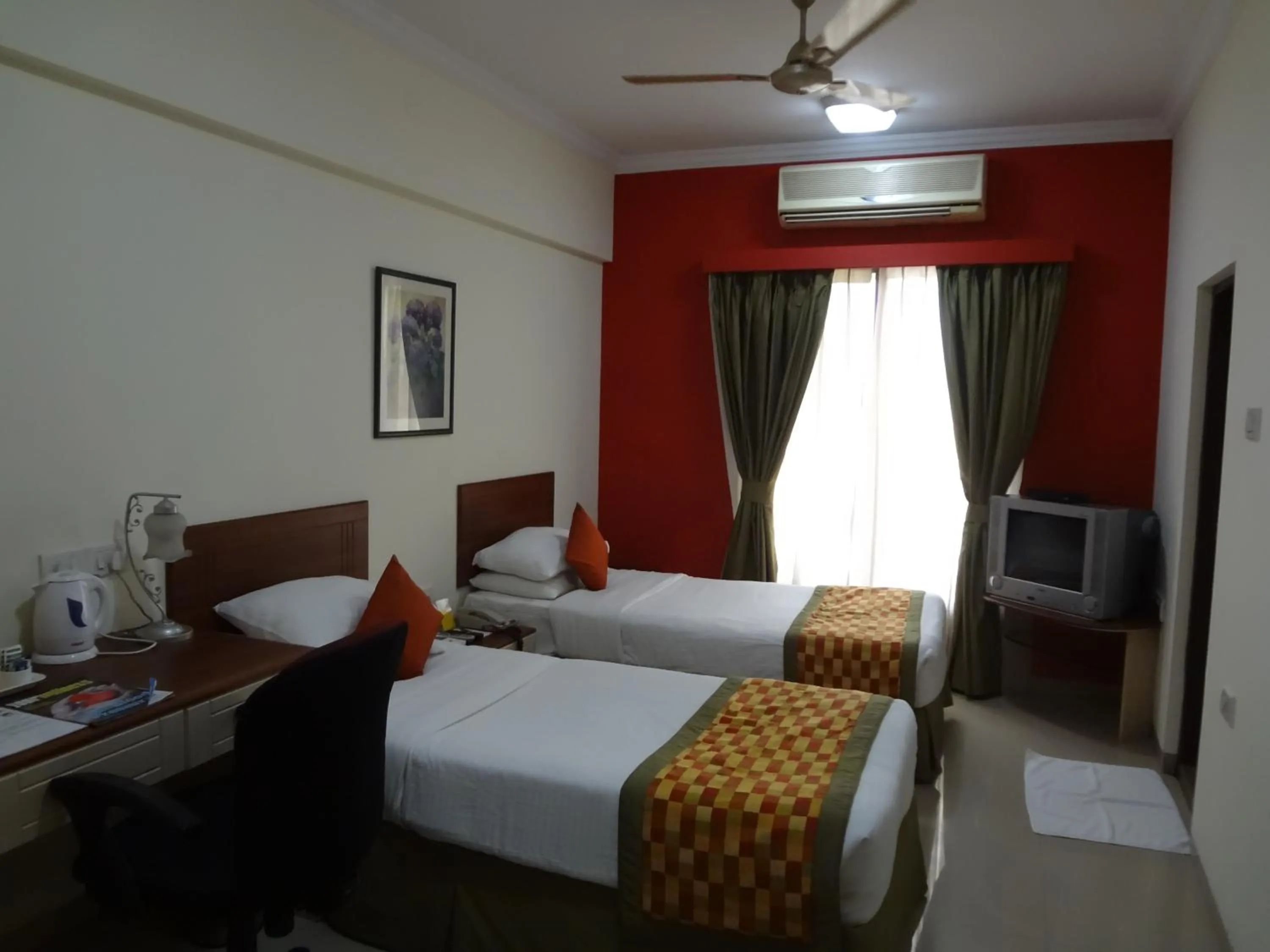 Day, Bed in Keys Select by Lemon Tree Hotels, Nestor, Mumbai