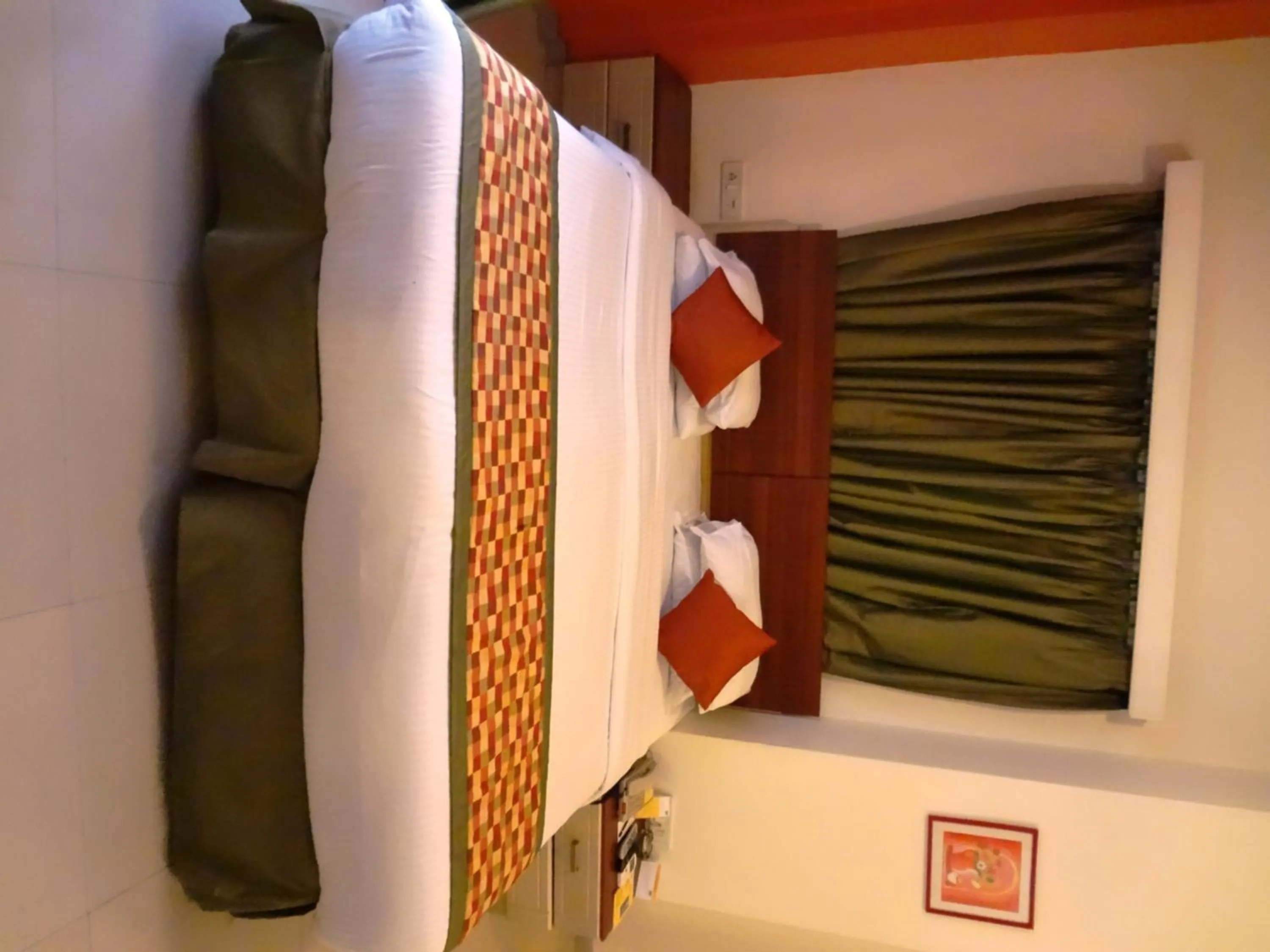 Bed in Keys Select by Lemon Tree Hotels, Nestor, Mumbai