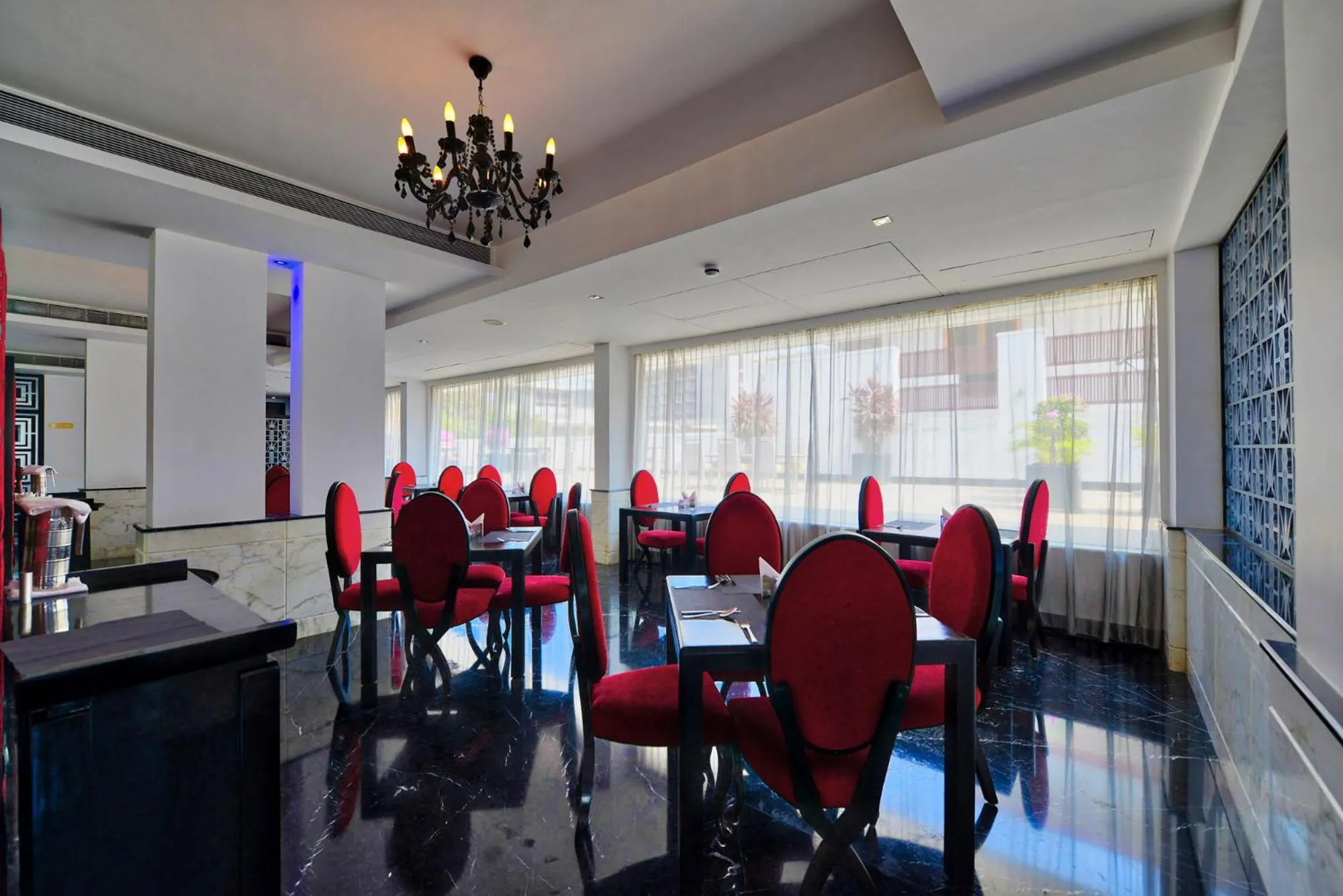 Restaurant/places to eat in Ginger Dona Paula, Goa