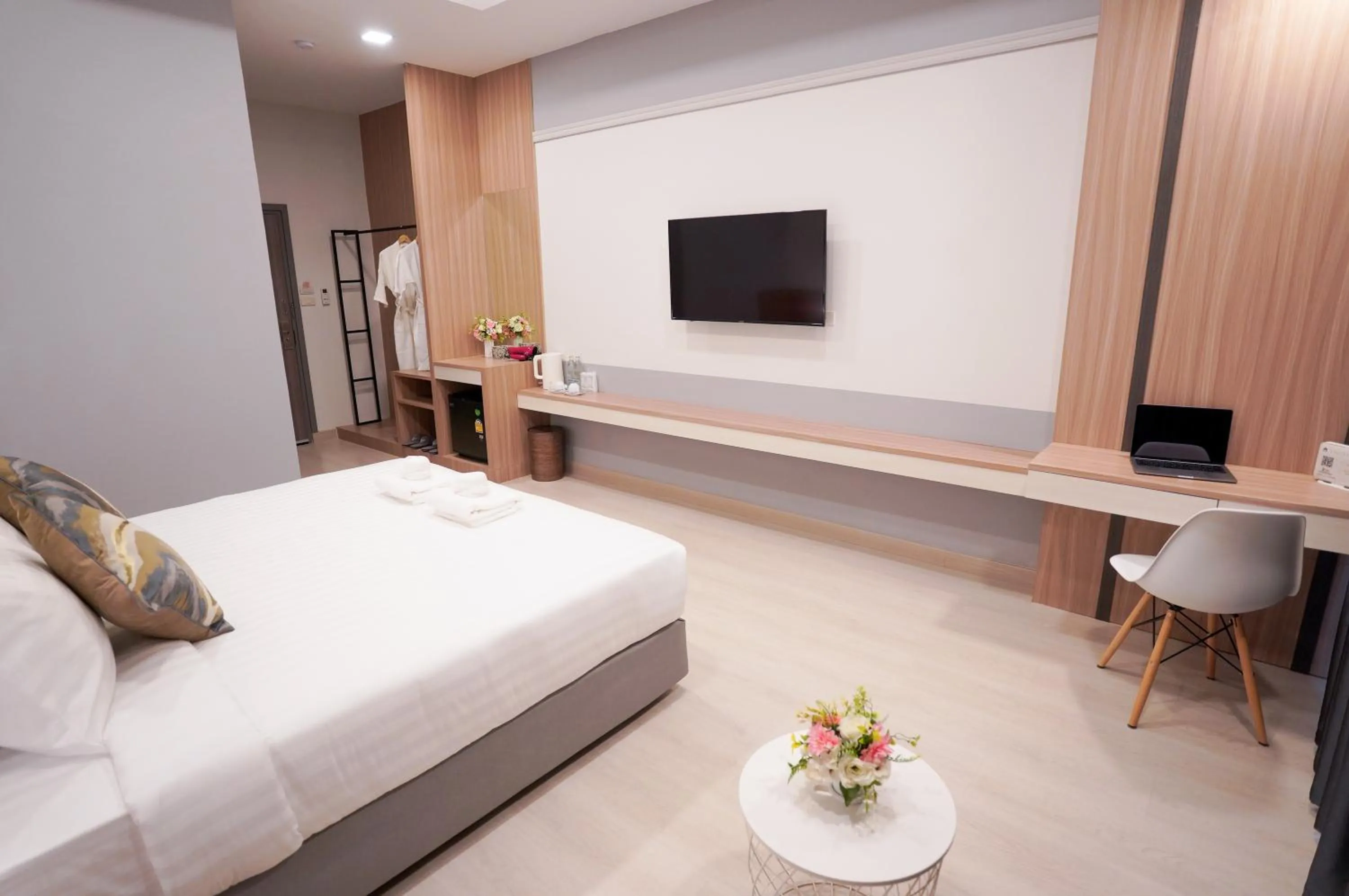 Bedroom, Bed in The Space Hotel Chiang Rai