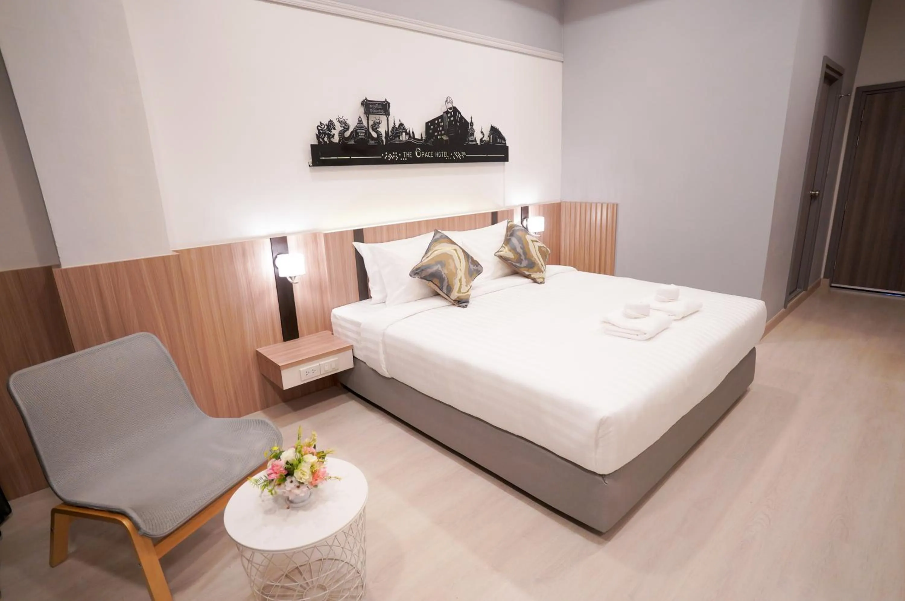 Bedroom, Bed in The Space Hotel Chiang Rai