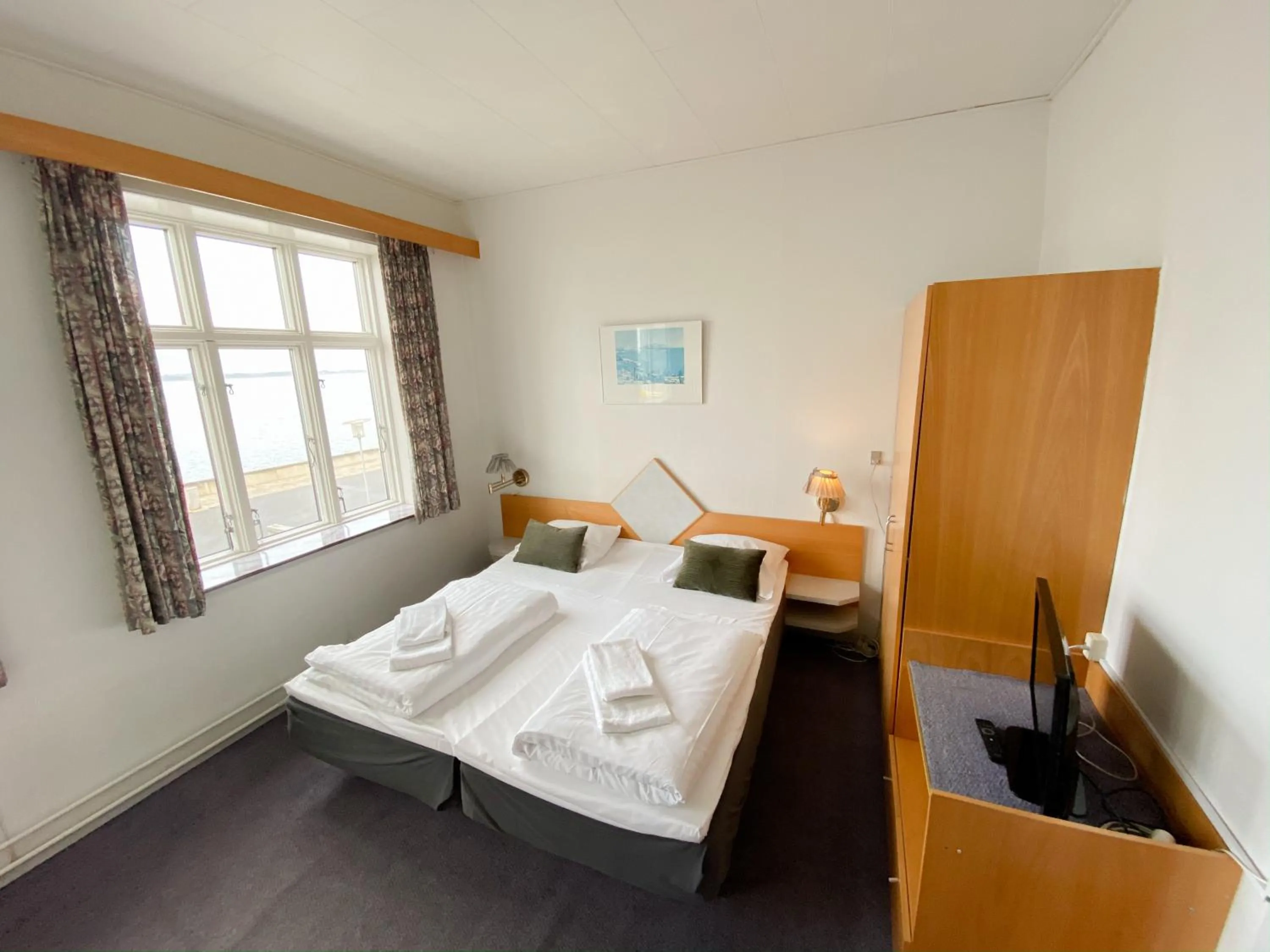 Bed in Løgstør Badehotel - Hotel du Nord