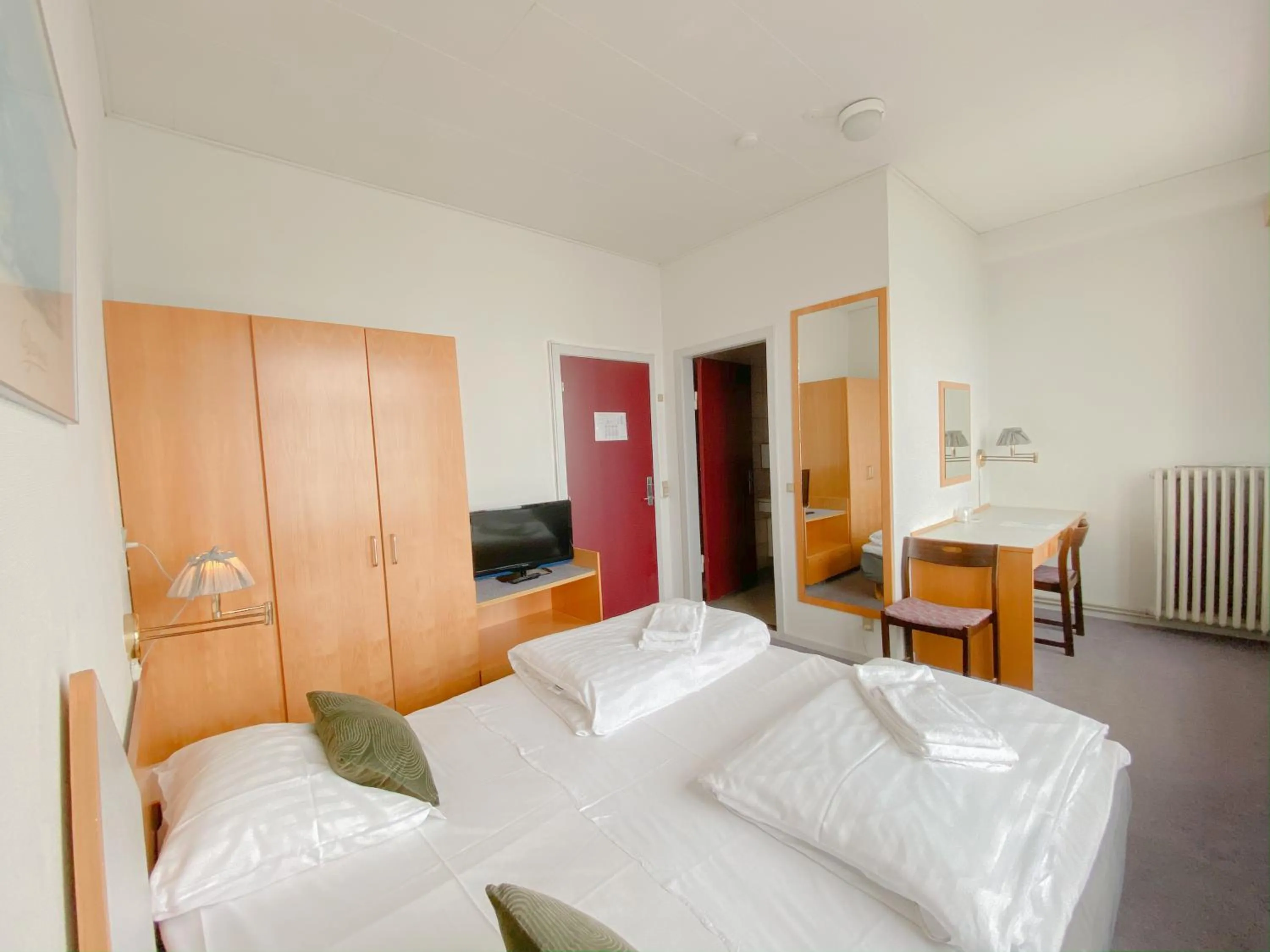 Bed in Løgstør Badehotel - Hotel du Nord