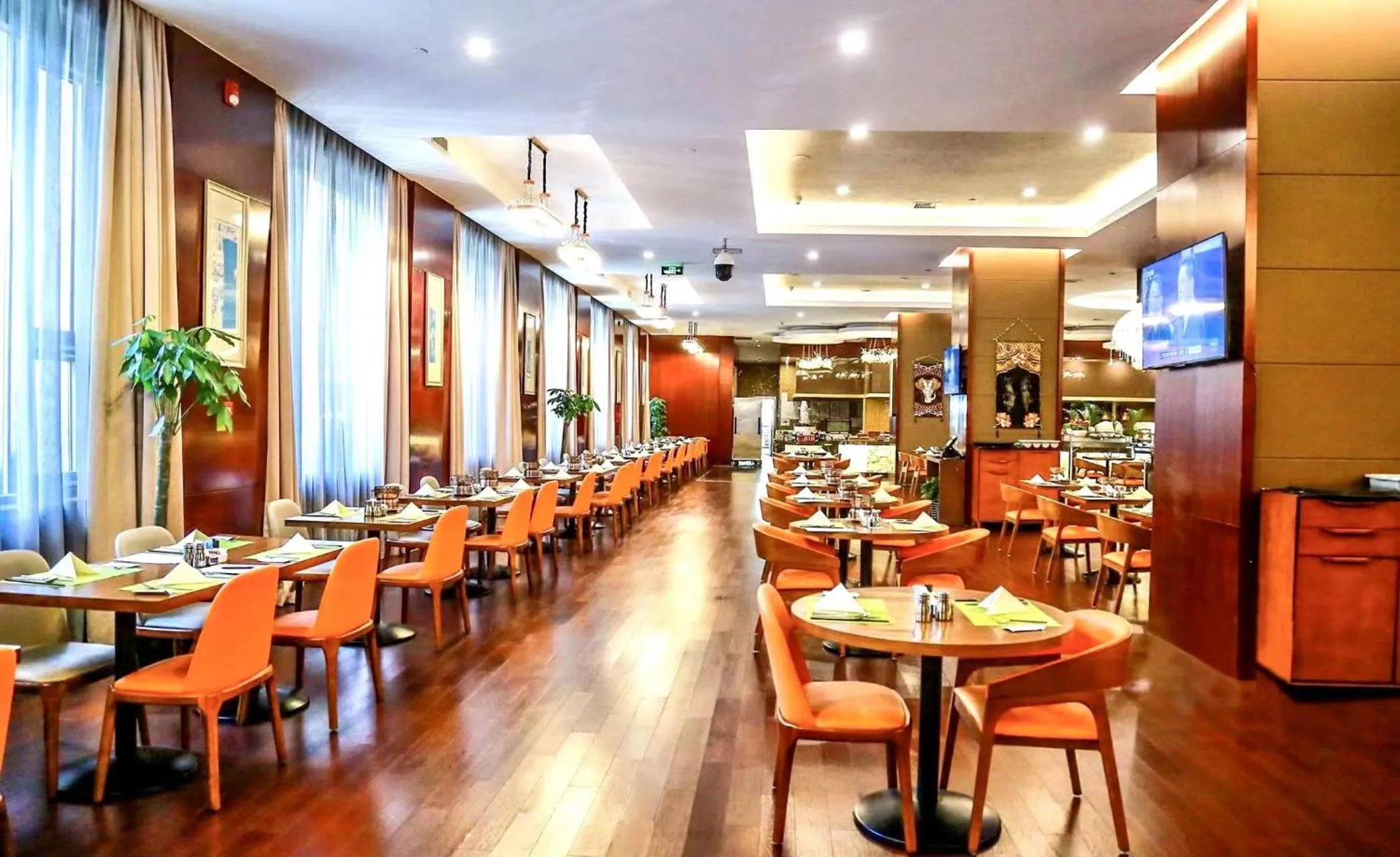 Restaurant/places to eat in Crowne Plaza Beijing Zhongguancun by IHG