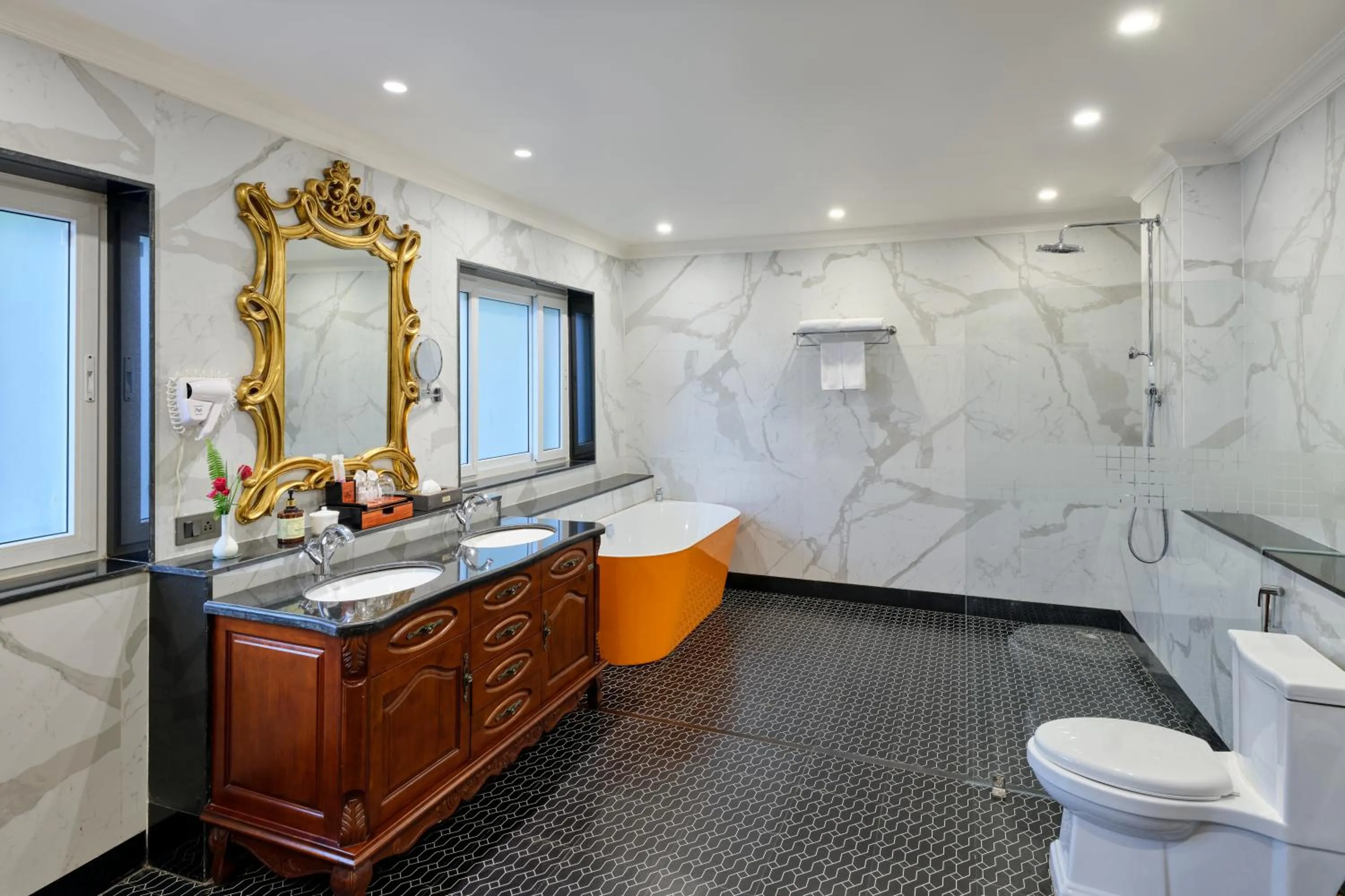 Bathroom in Mayfair Spa Resort & Casino