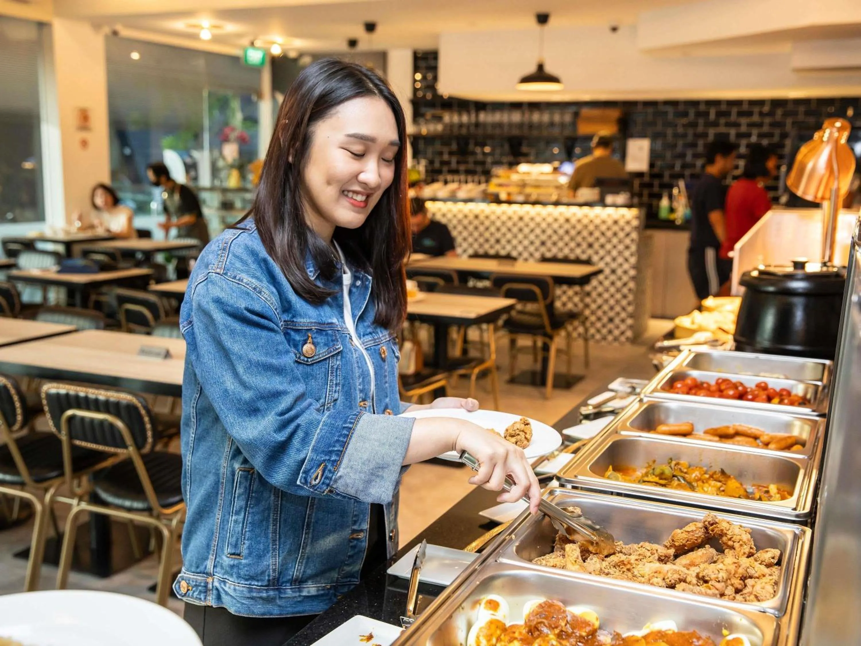 Breakfast in ibis Styles Singapore Albert