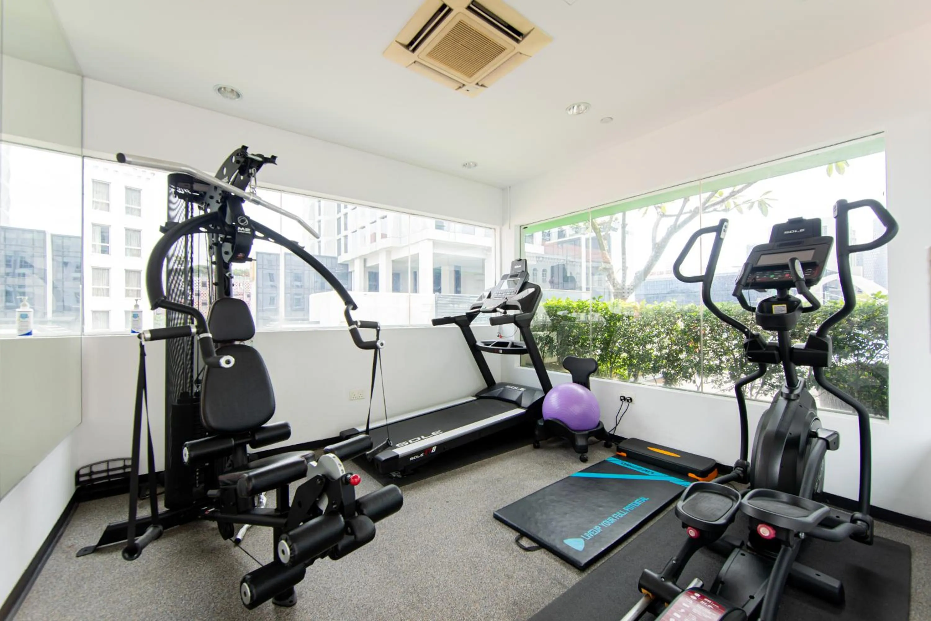 Fitness centre/facilities in ibis Styles Singapore Albert