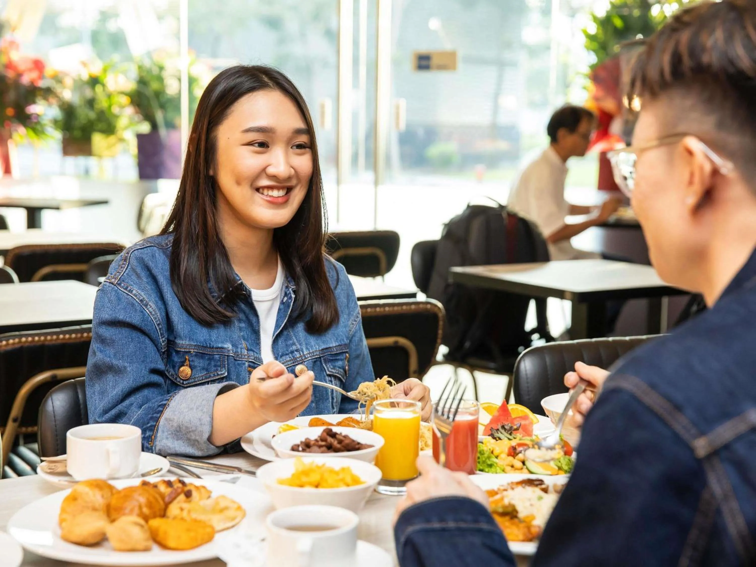 Breakfast in ibis Styles Singapore Albert