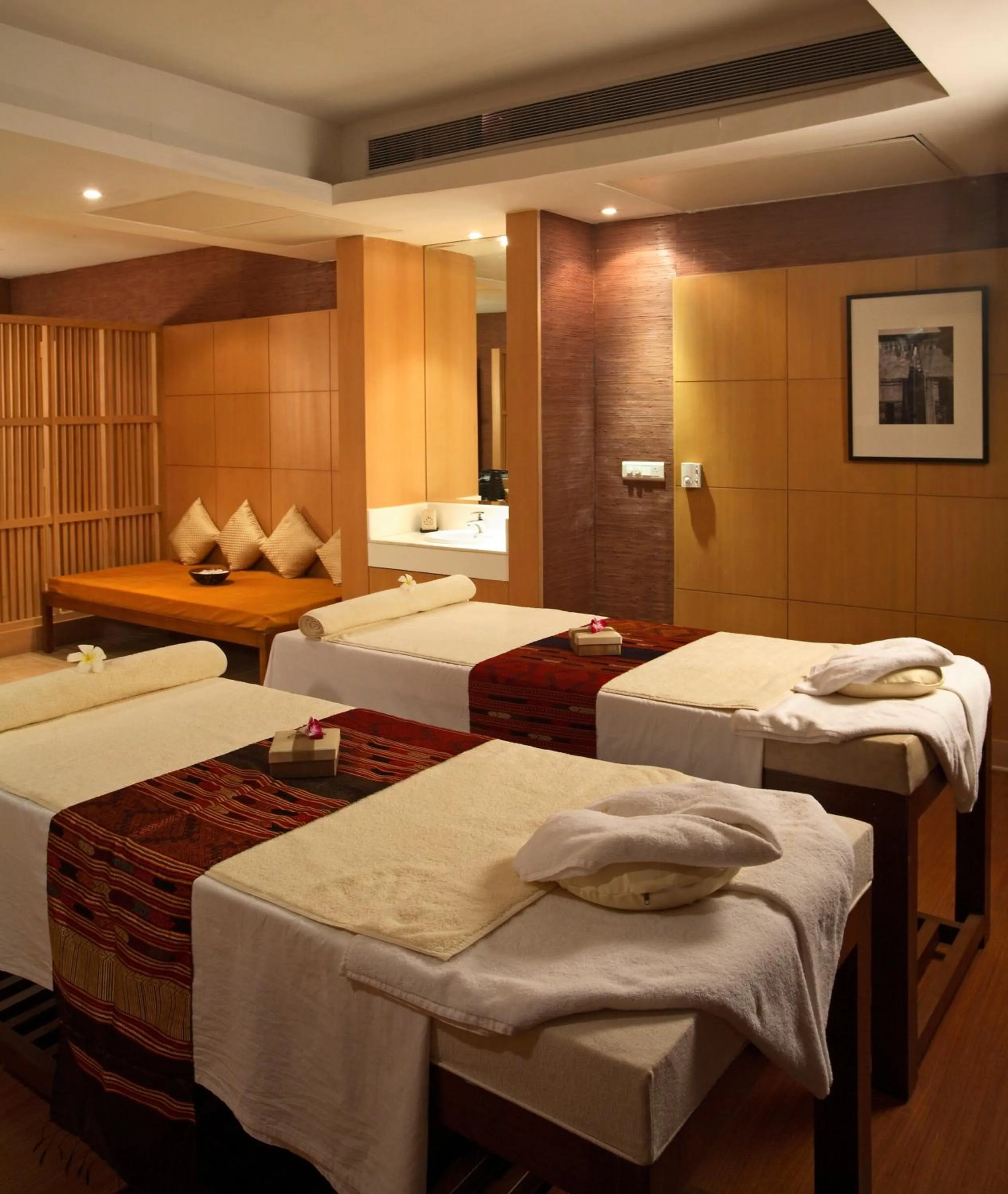 Massage, Bed in Ellaa Hotel Gachibowli