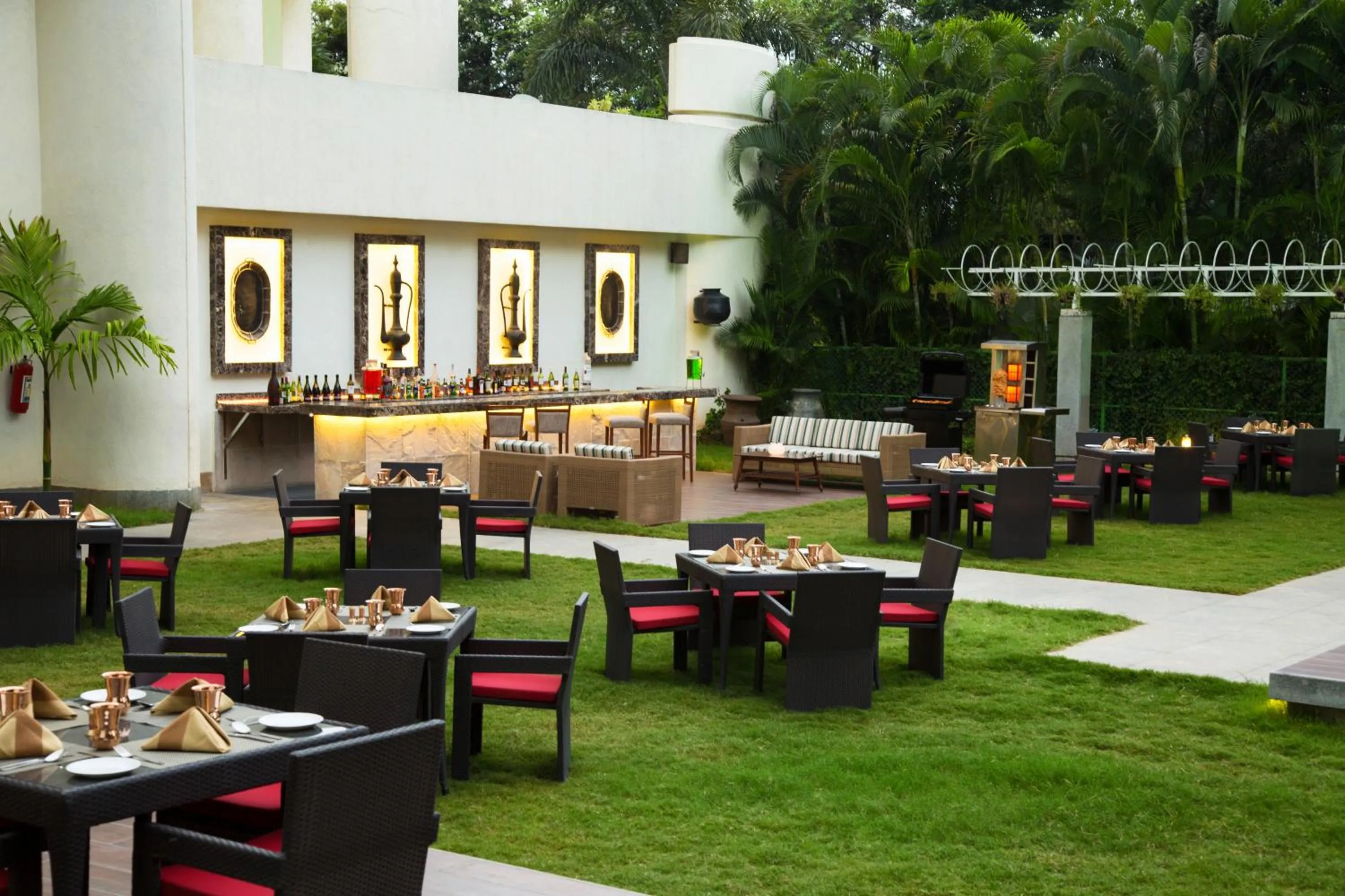 Restaurant/places to eat in Ellaa Hotel Gachibowli