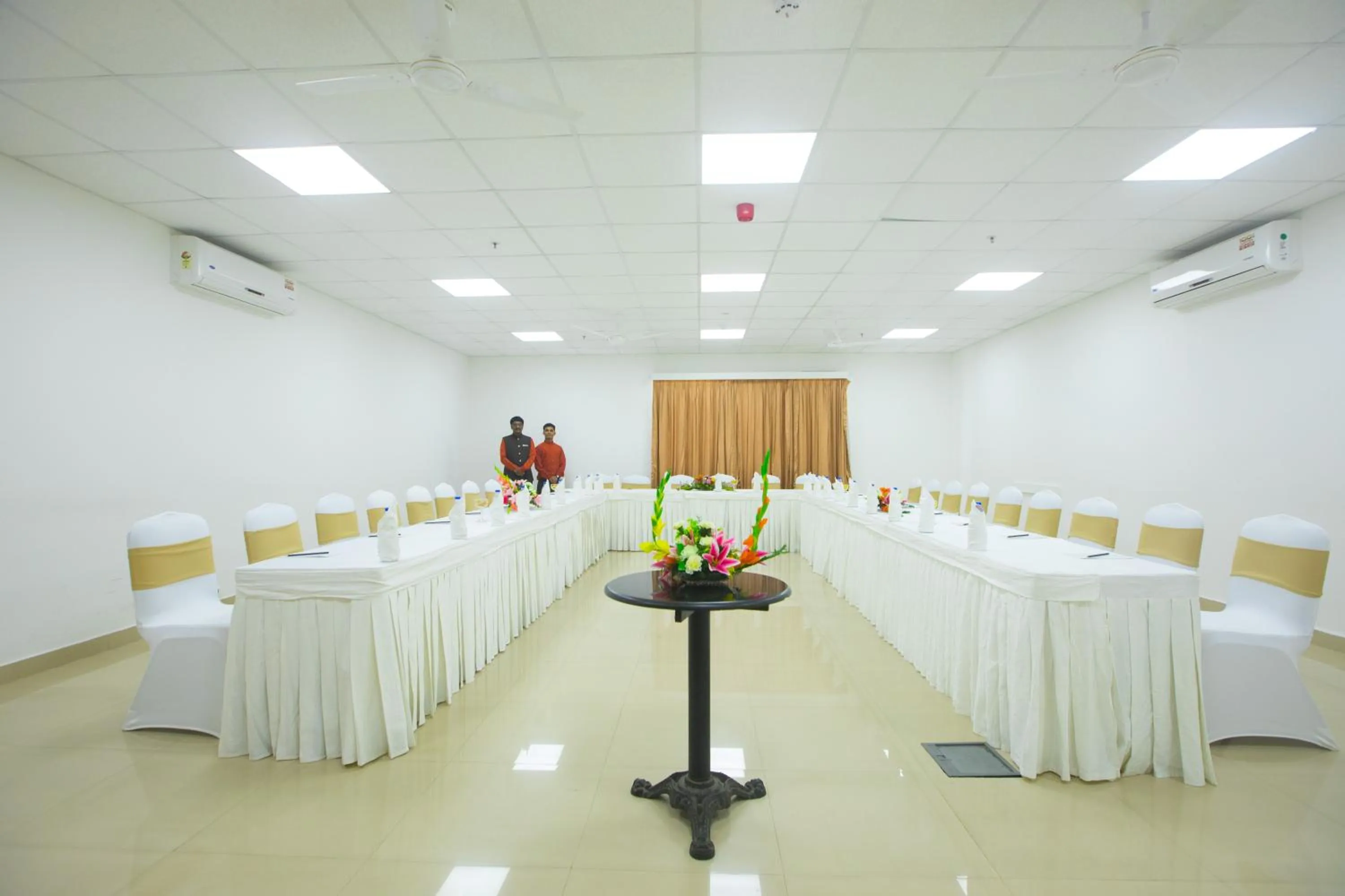 Meeting/conference room in Fortune Park JP Celestial, Bengaluru - Member ITC Hotels' Group