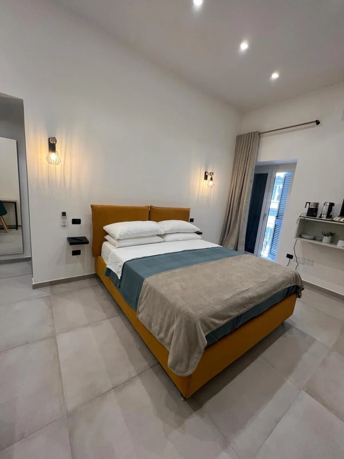 Bed in La Stella Di Napoli B&B