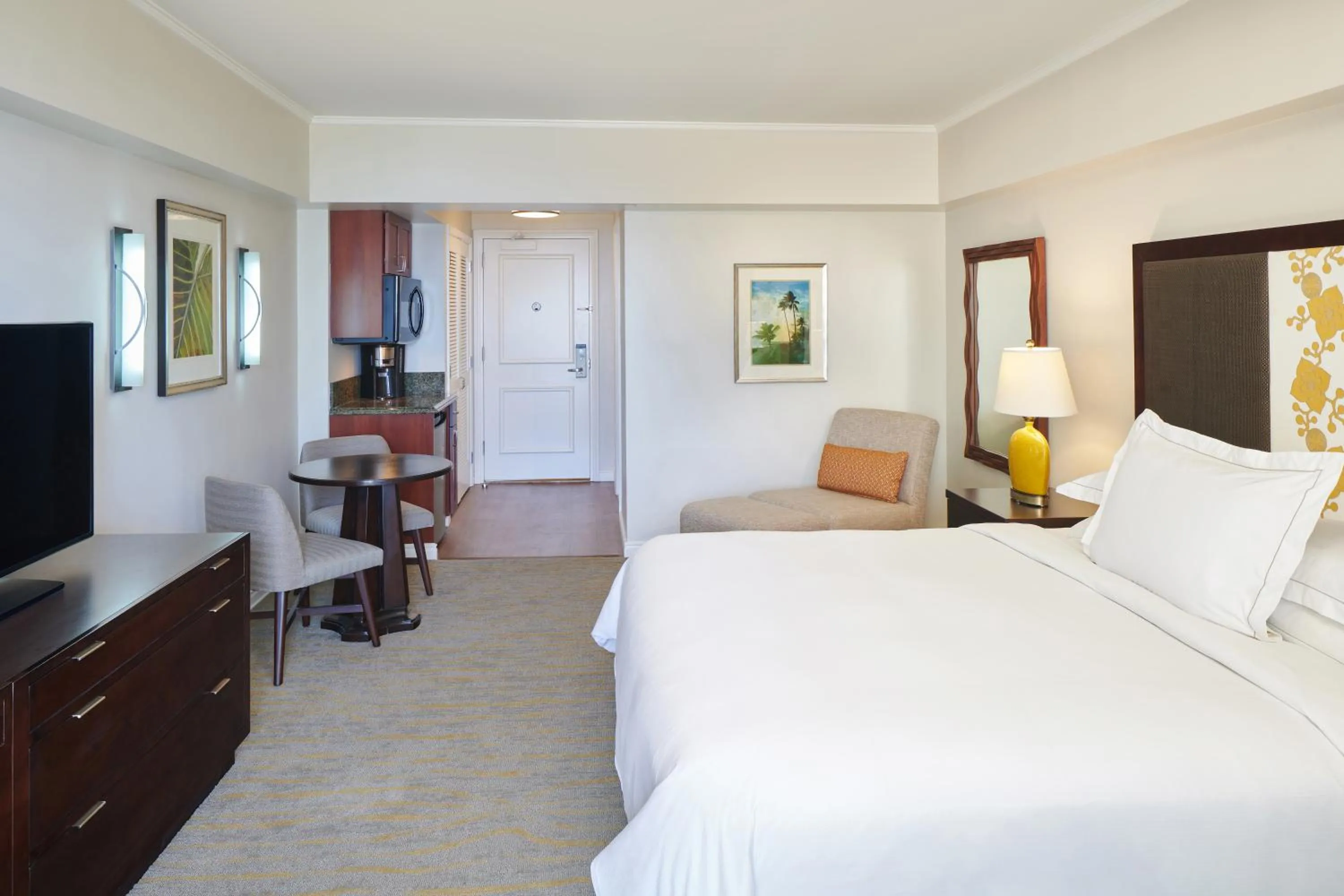 Bed in Hilton Grand Vacations Club at Hilton Hawaiian Village