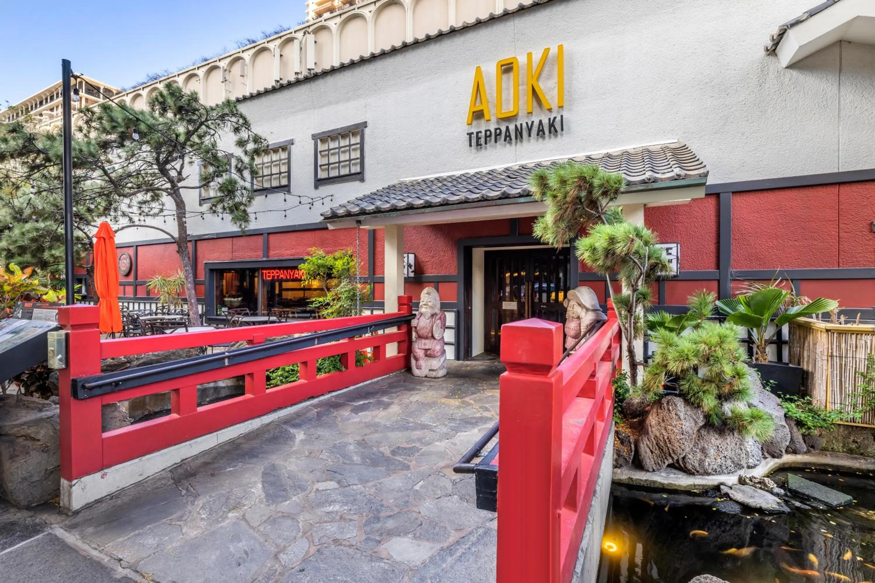 Restaurant/places to eat in Hilton Grand Vacations Club at Hilton Hawaiian Village