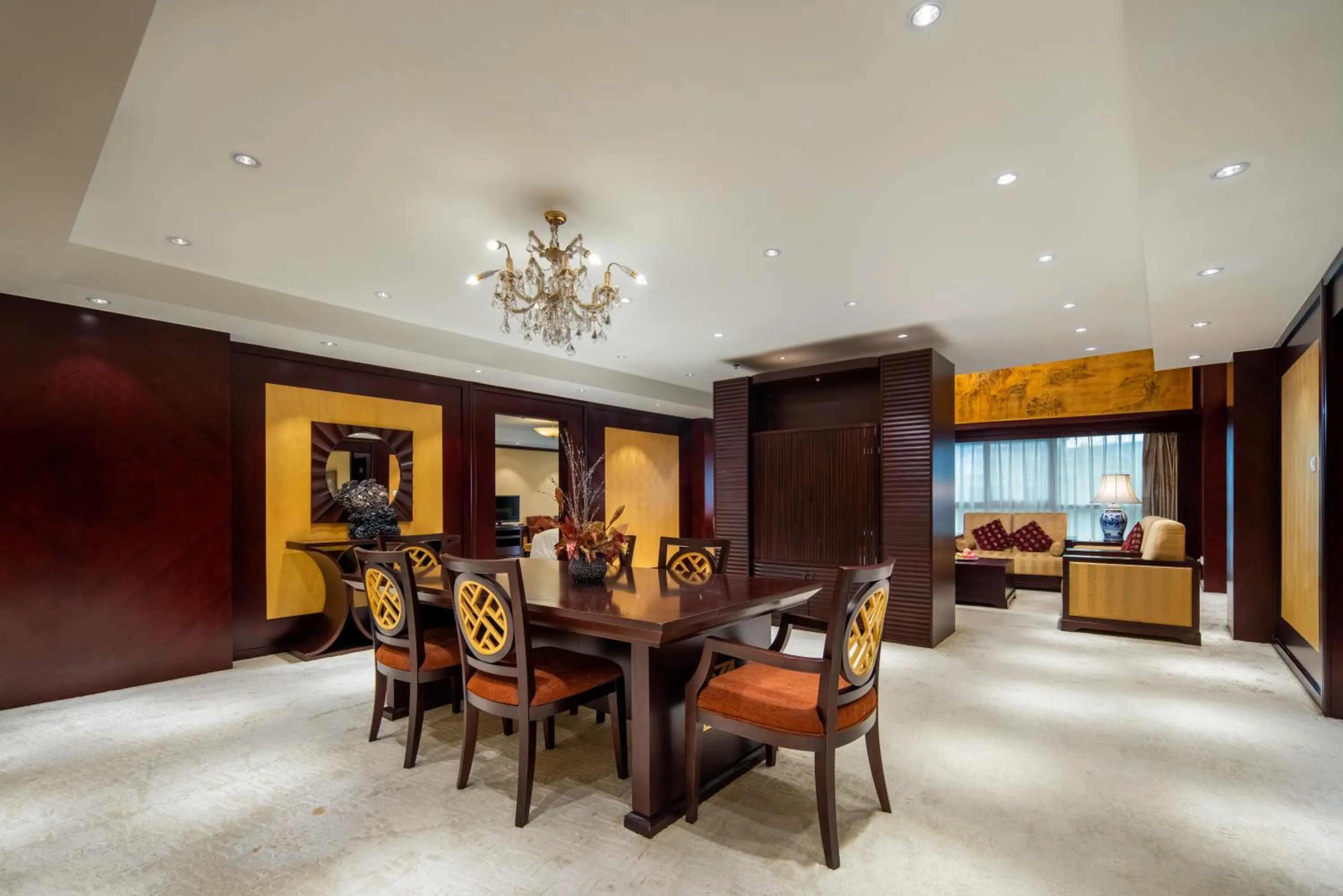 Gem Flower Hotel - North Bund