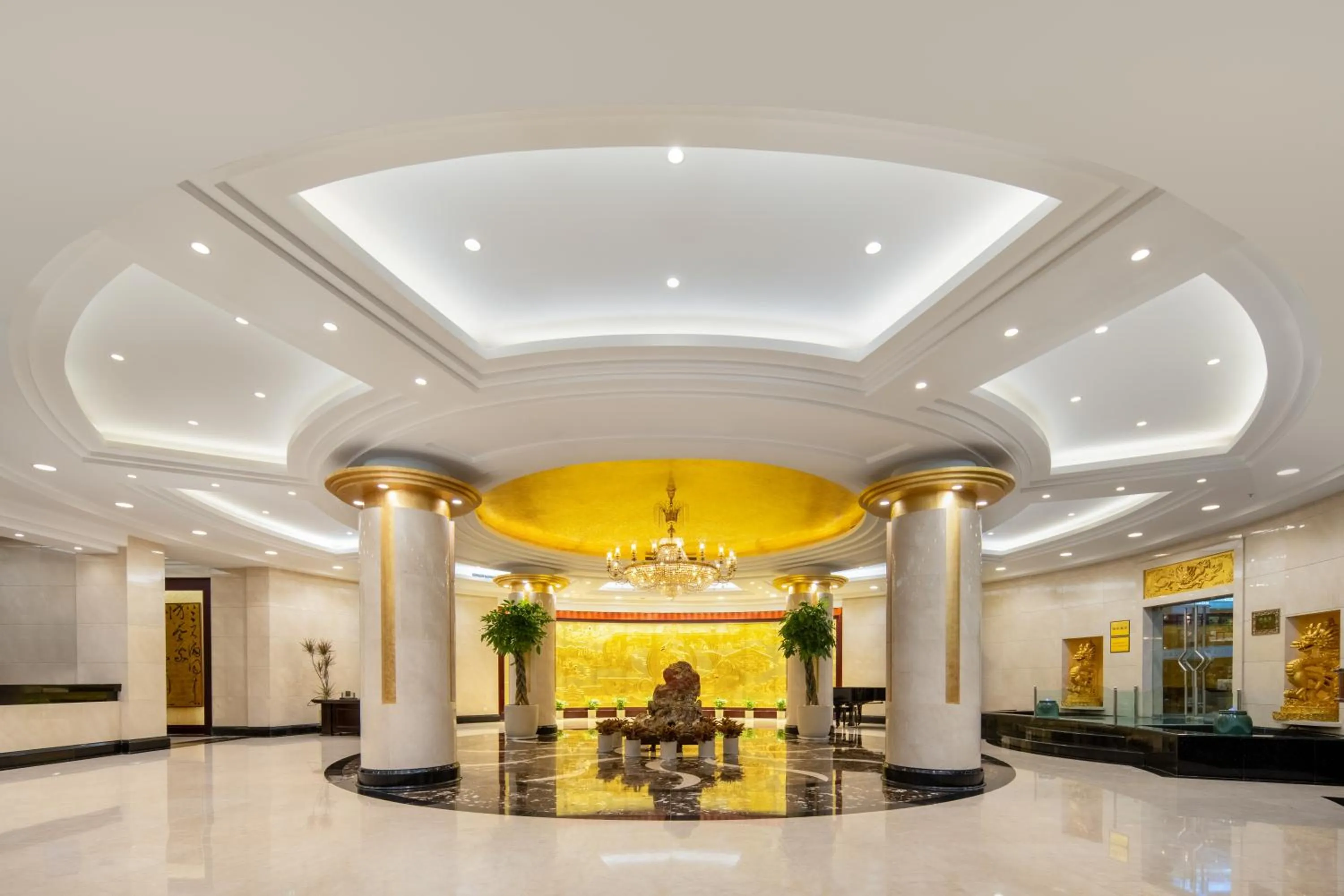 Gem Flower Hotel - North Bund