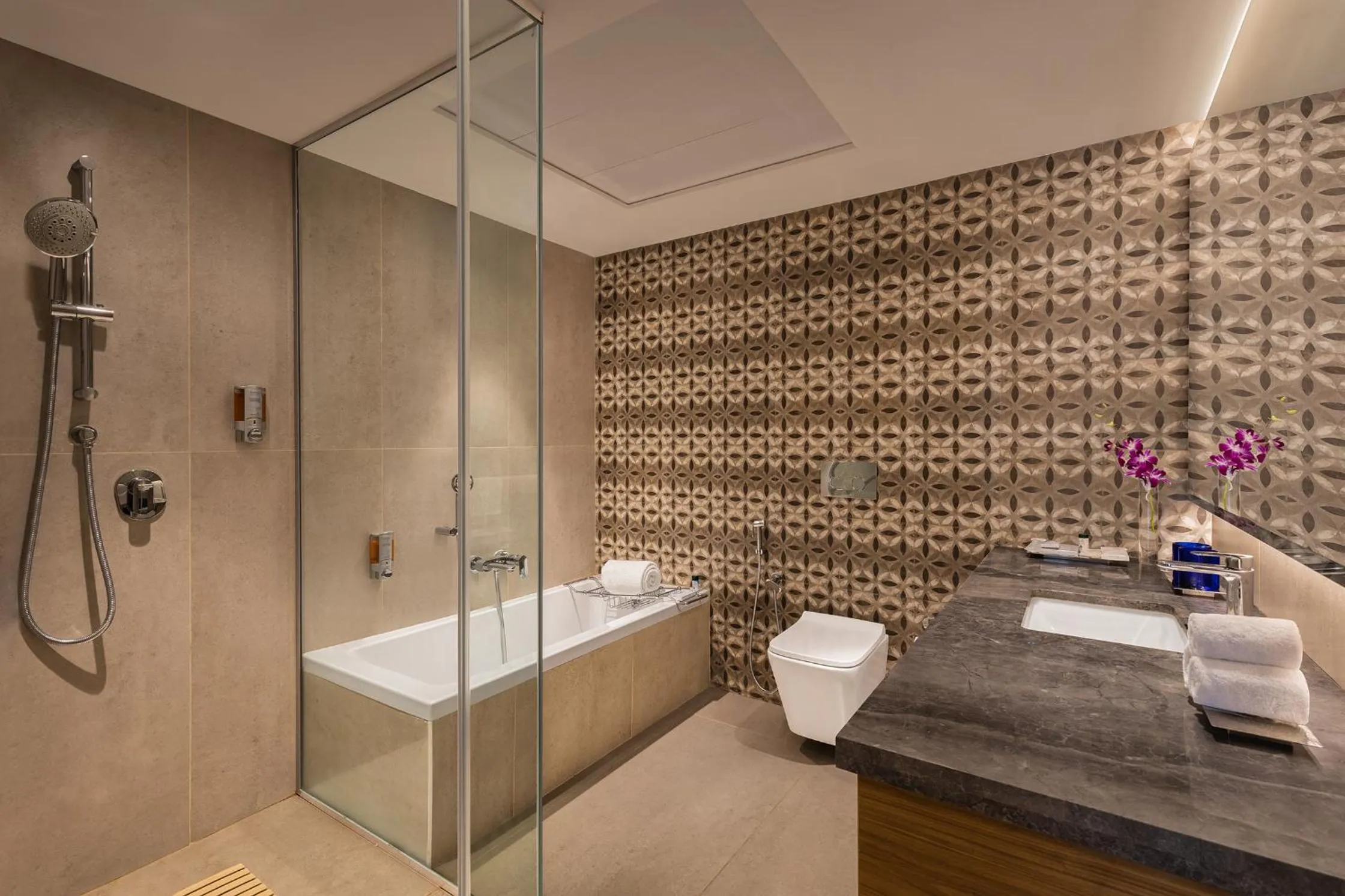 Bathroom in Fortune Valley View, Manipal - Member ITC Hotels' Group