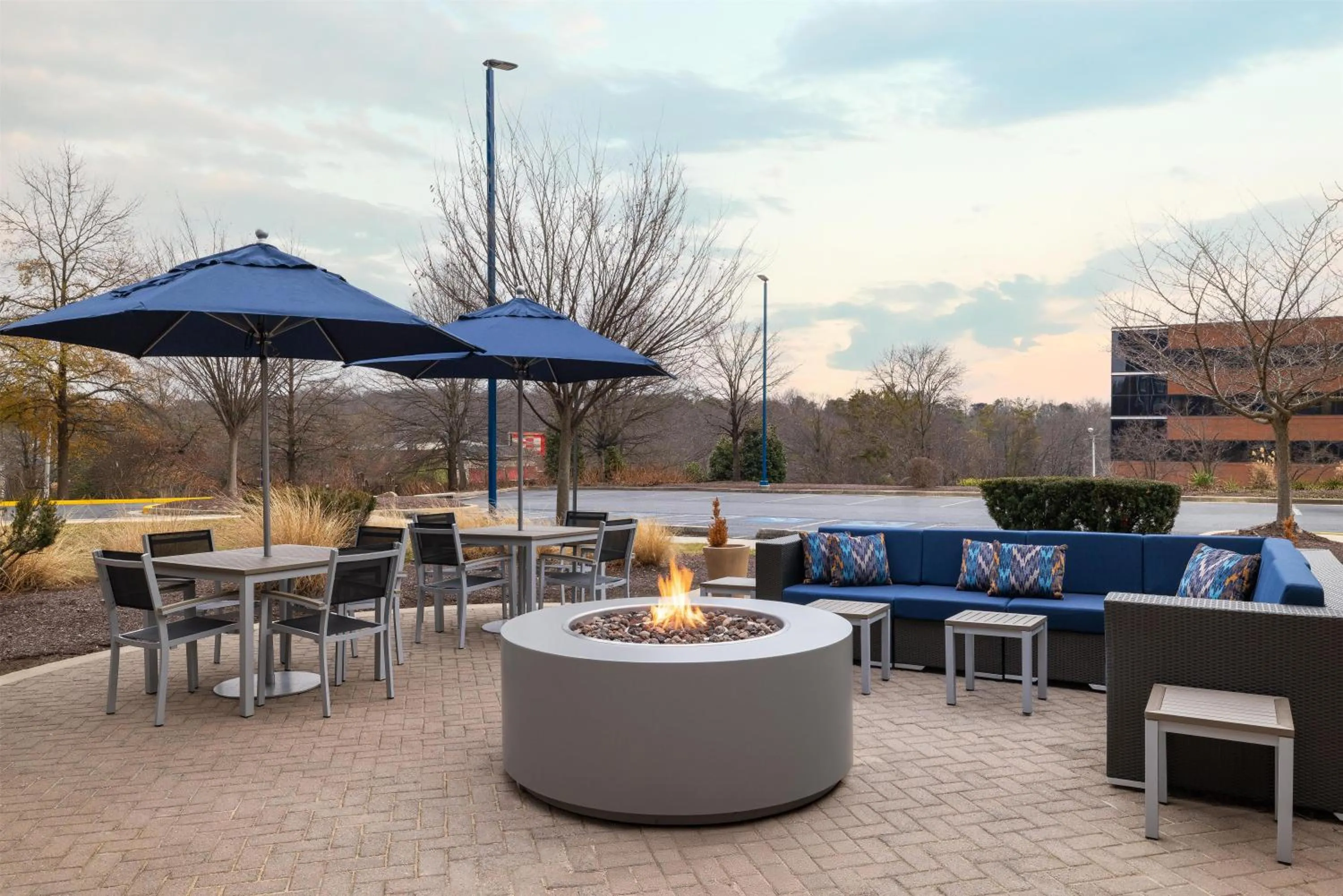 Patio in Hilton Garden Inn Washington DC/Greenbelt