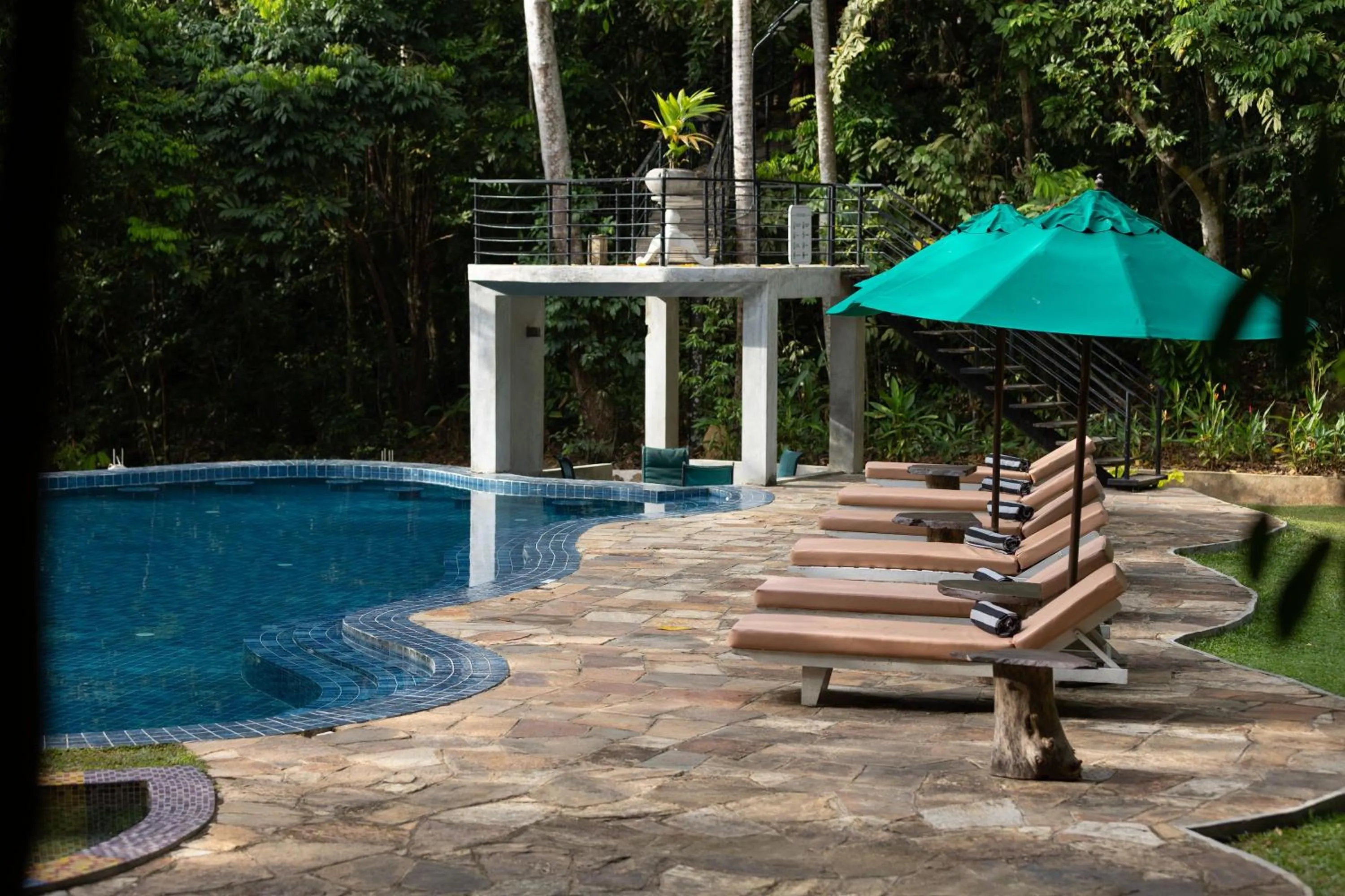 Jungle Village Unawatuna