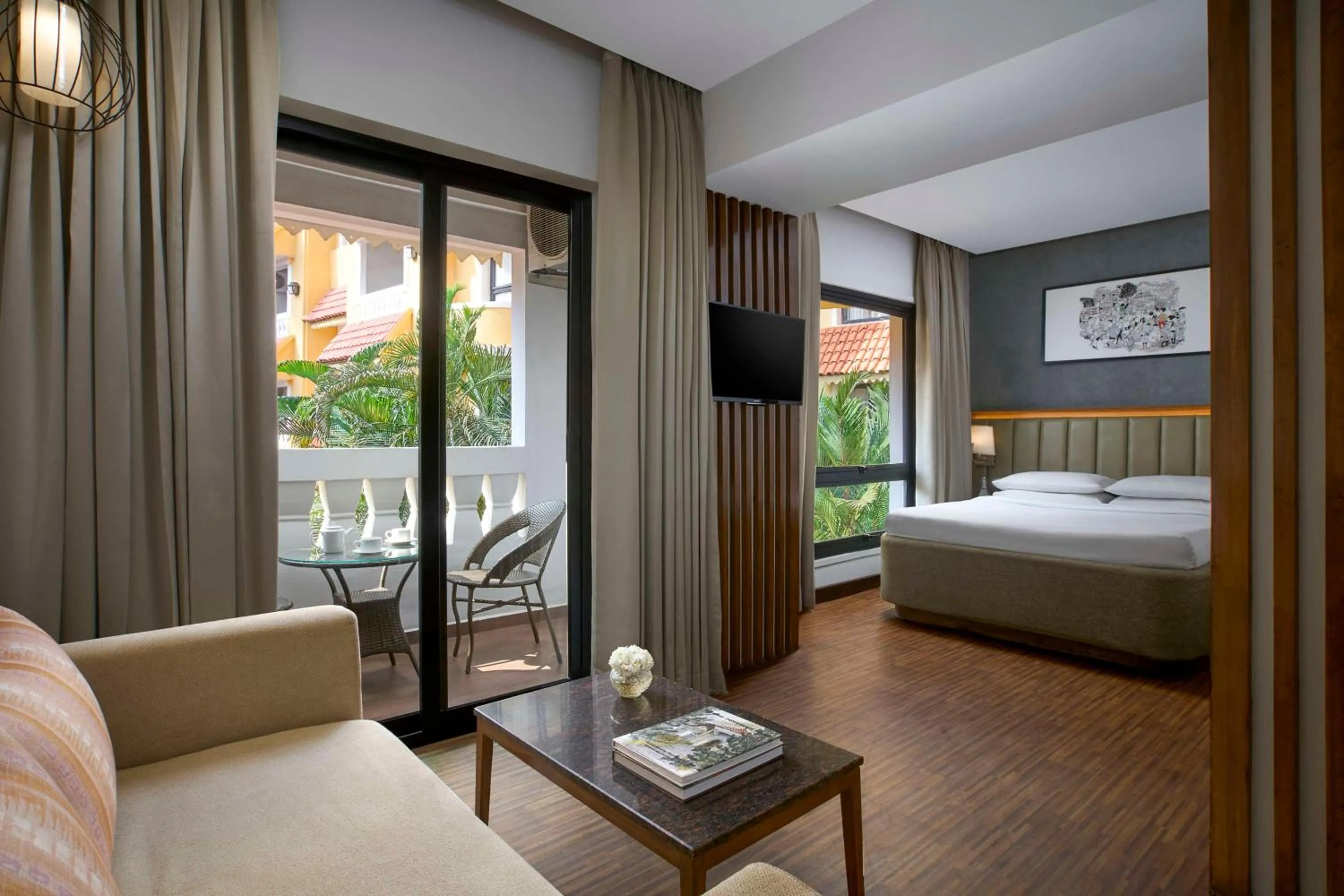 Seating area, Bed in Park Inn by Radisson Goa Candolim