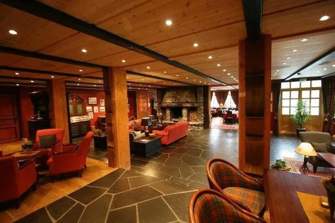 Lounge or bar in Grotli Høyfjellshotell