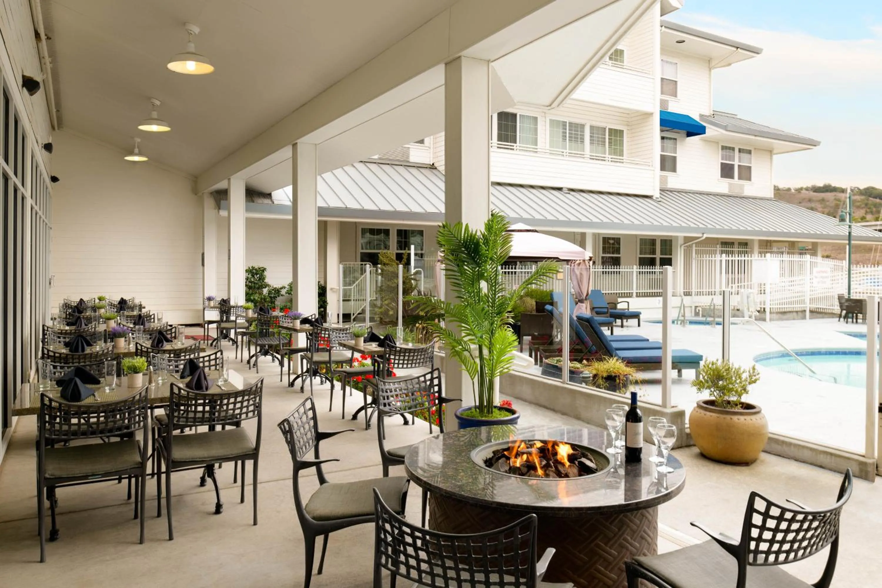 Restaurant/places to eat in Sheraton Sonoma Wine Country Petaluma