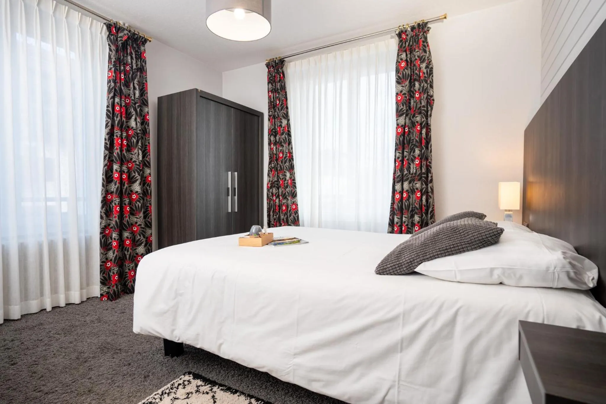 Bed in Hôtel La Réserve