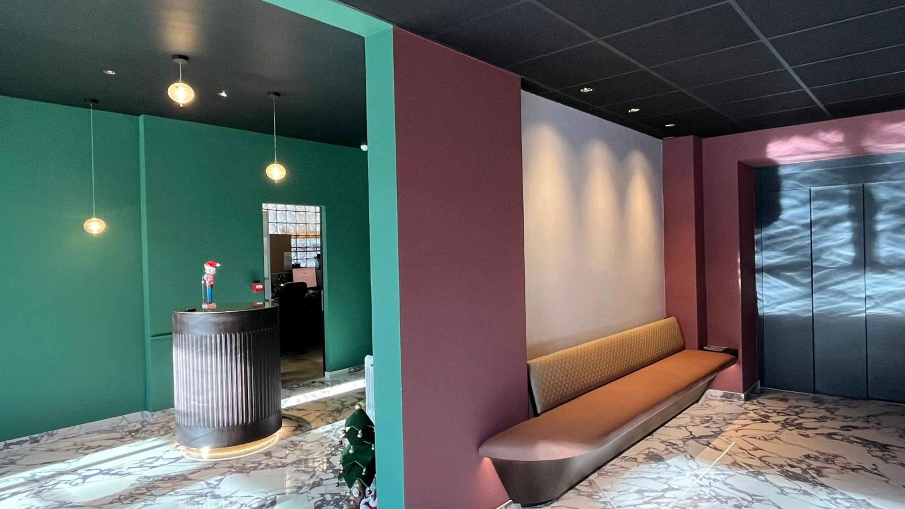 Property building in Hôtel La Réserve