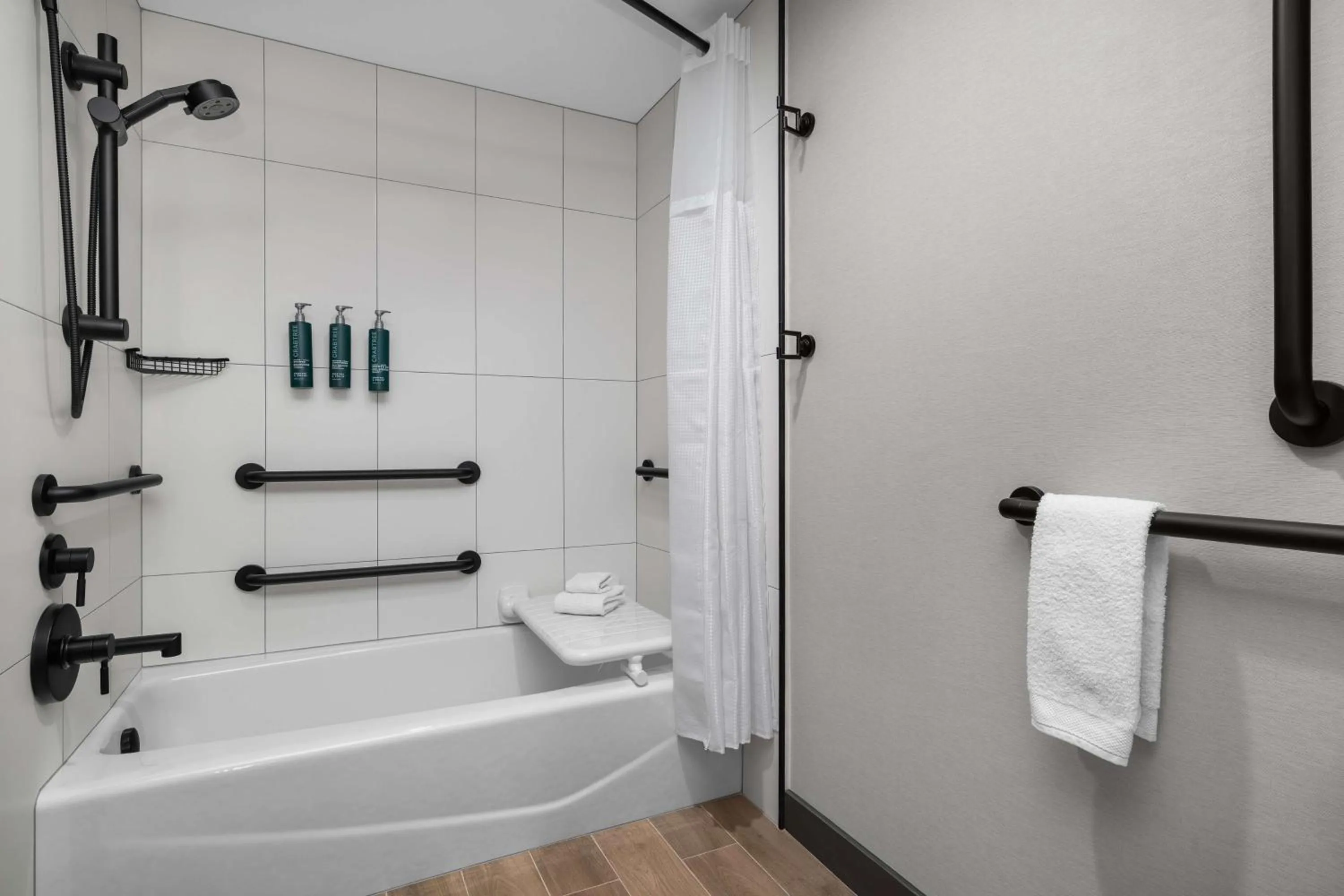 Bathroom in DoubleTree by Hilton Las Vegas Airport