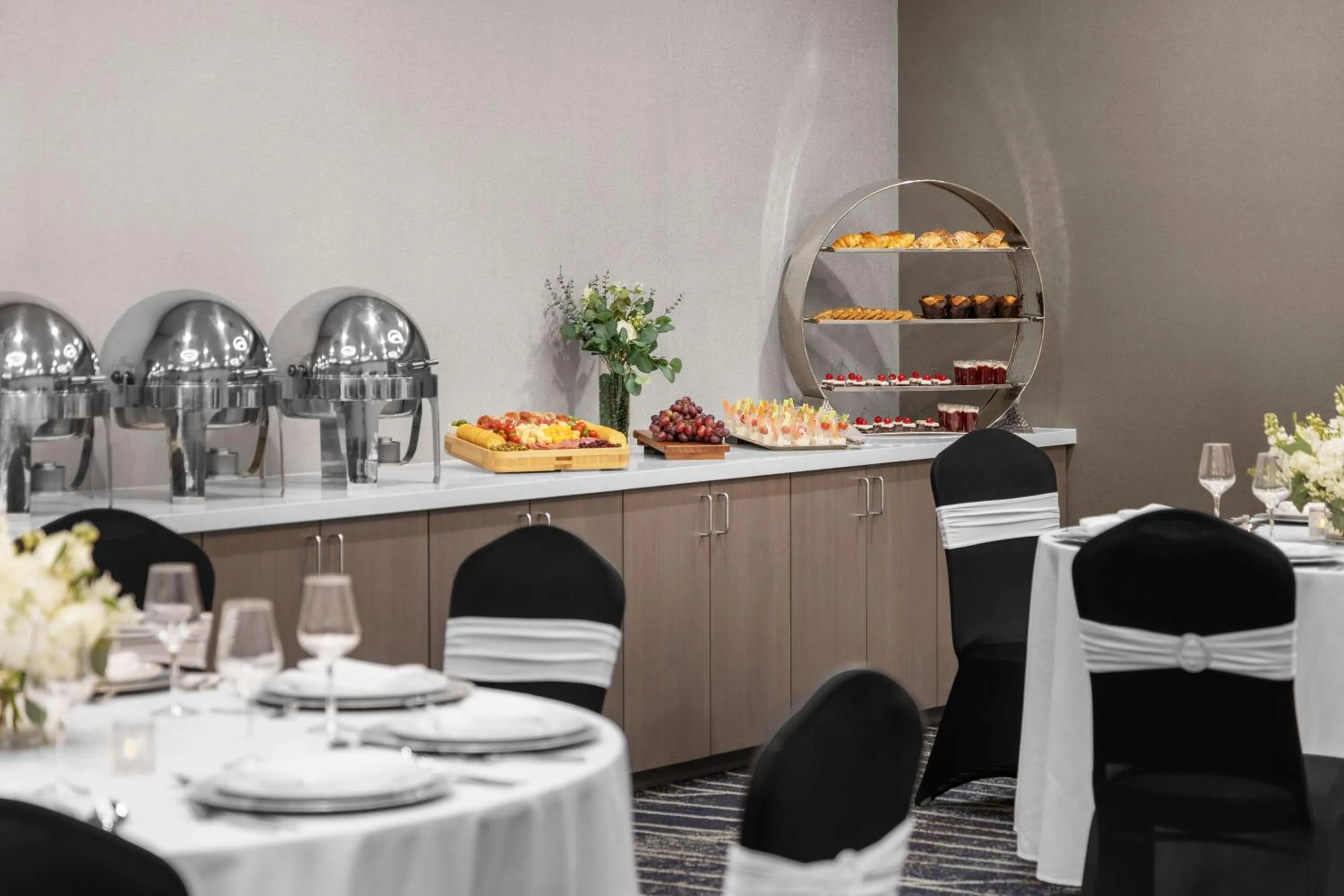 Meeting/conference room in DoubleTree by Hilton Las Vegas Airport