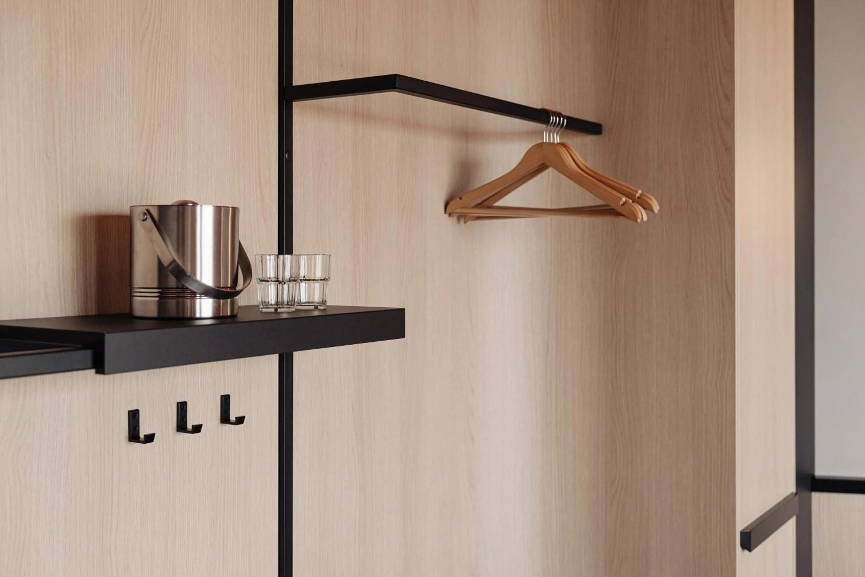 Bedroom in DoubleTree by Hilton Amsterdam Centraal Station