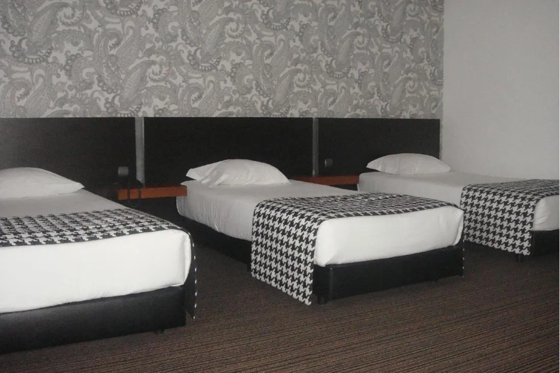 Photo of the whole room, Bed in Paredes Design Hotel