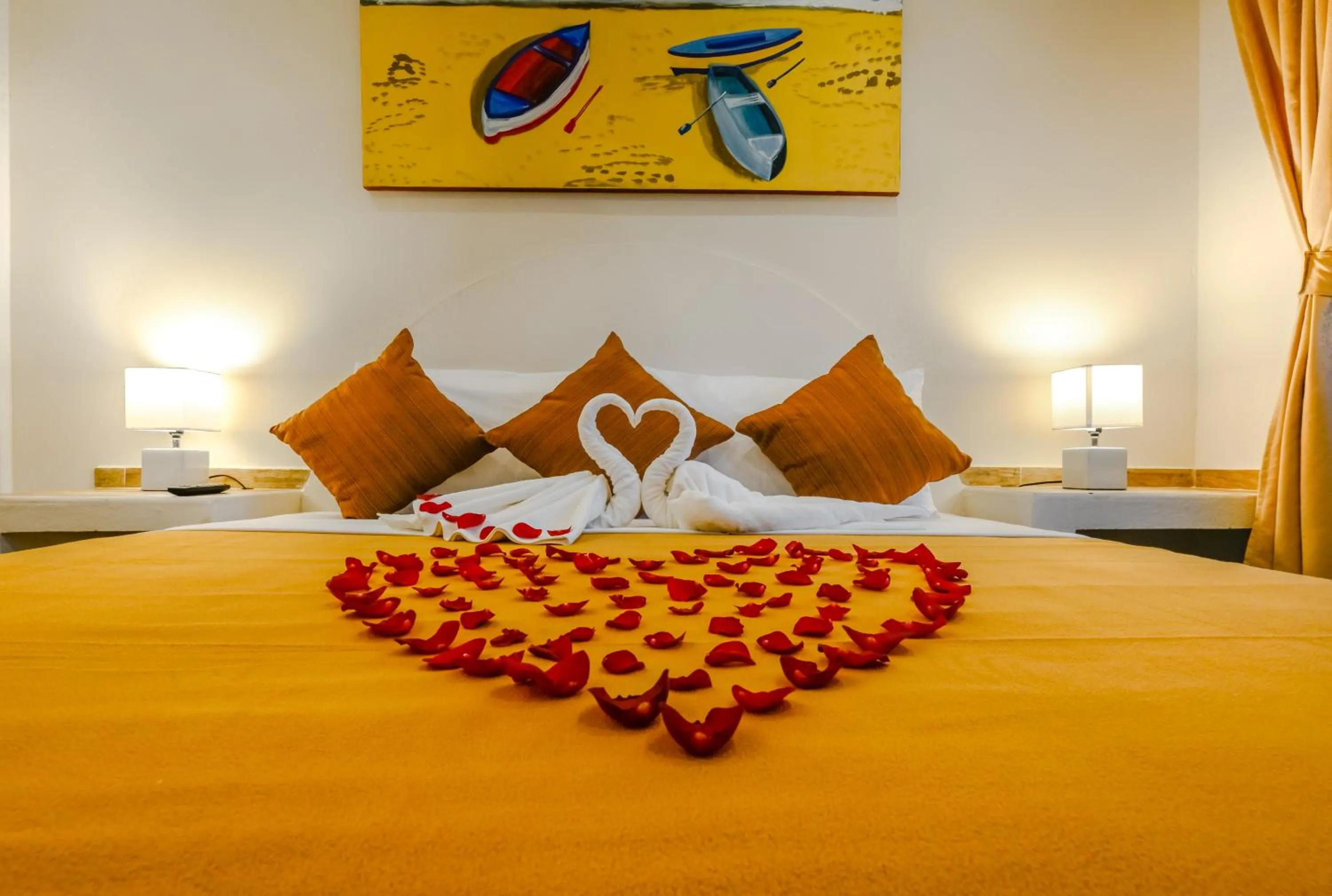 Bed in Condo Casa del Arbol