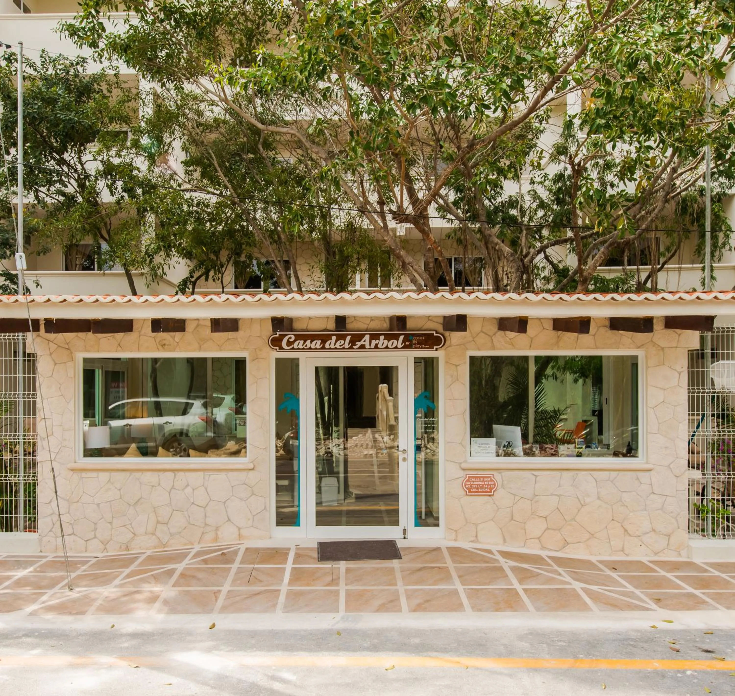 Living room in Condo Casa del Arbol