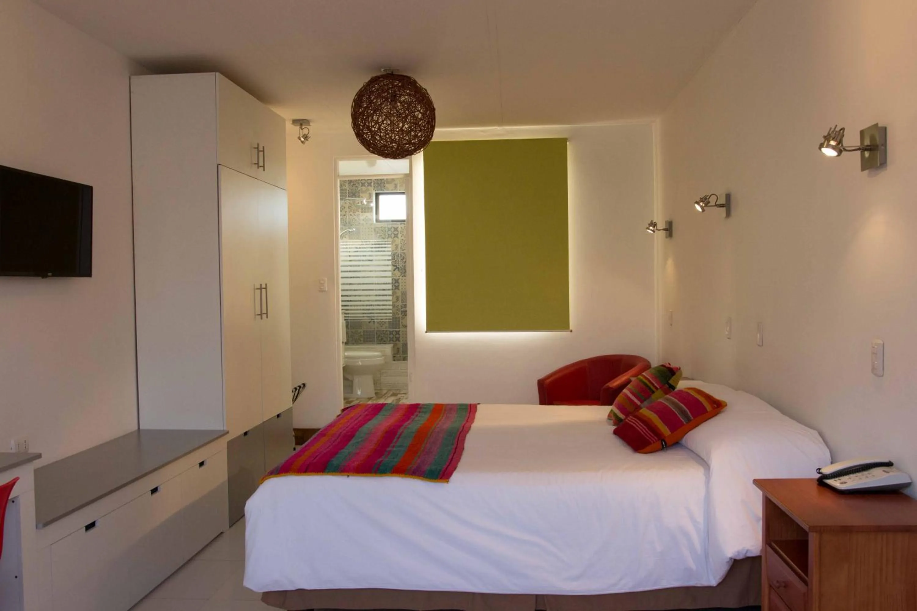 Photo of the whole room, Bed in Hotel Avenida en Arica