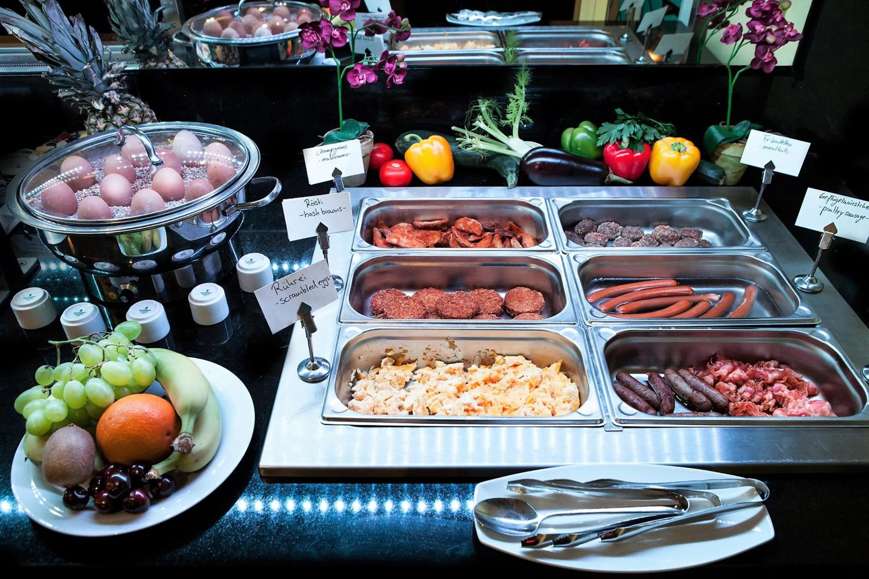 Grand Hotel Downtown