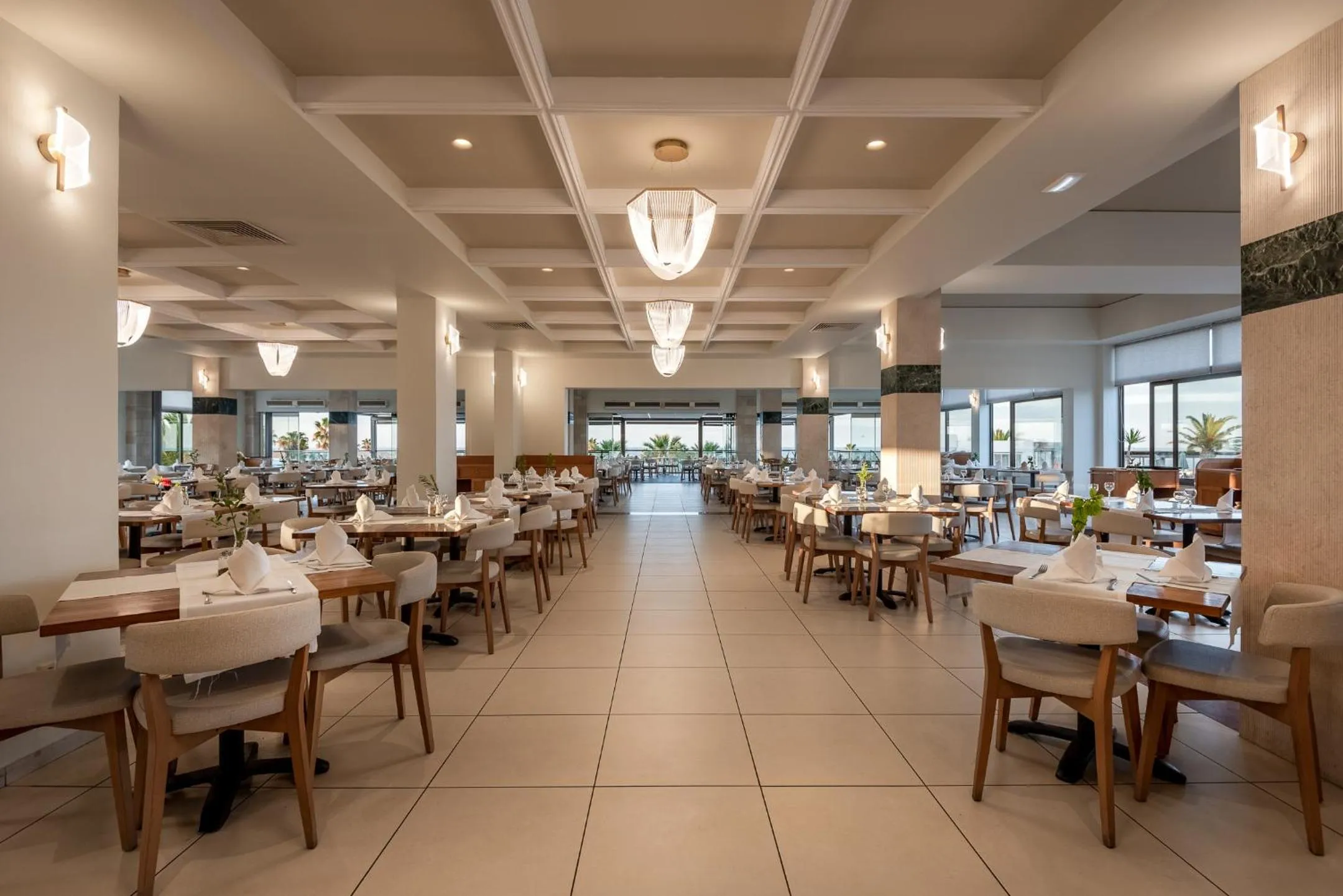 Restaurant/places to eat in Annabelle Beach Resort