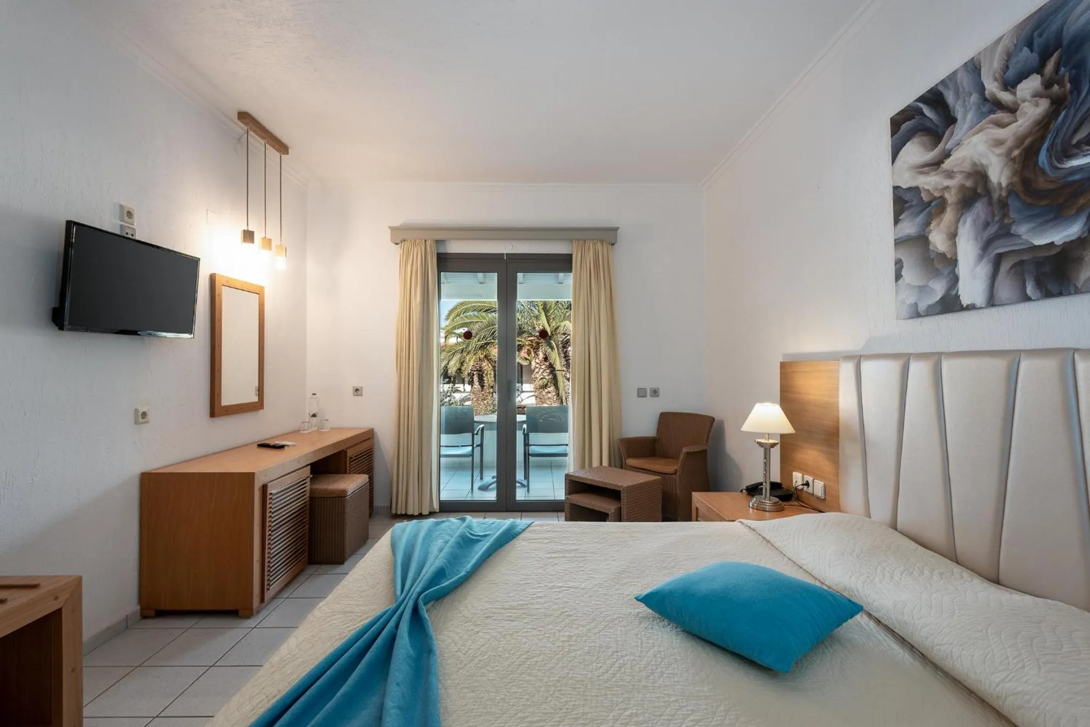 Bedroom, Bed in Annabelle Beach Resort