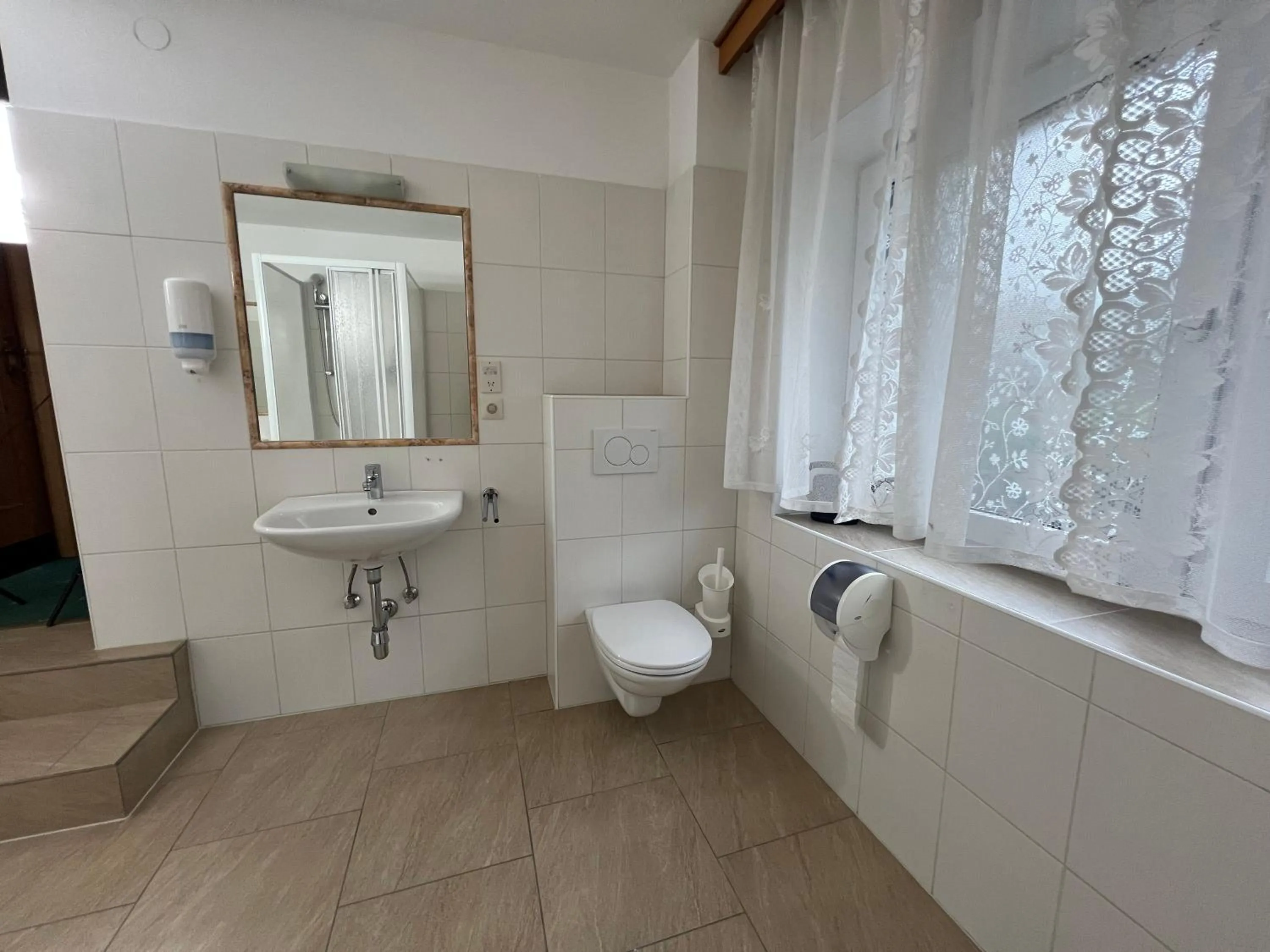 Toilet in Mountain Hotel & Hostel