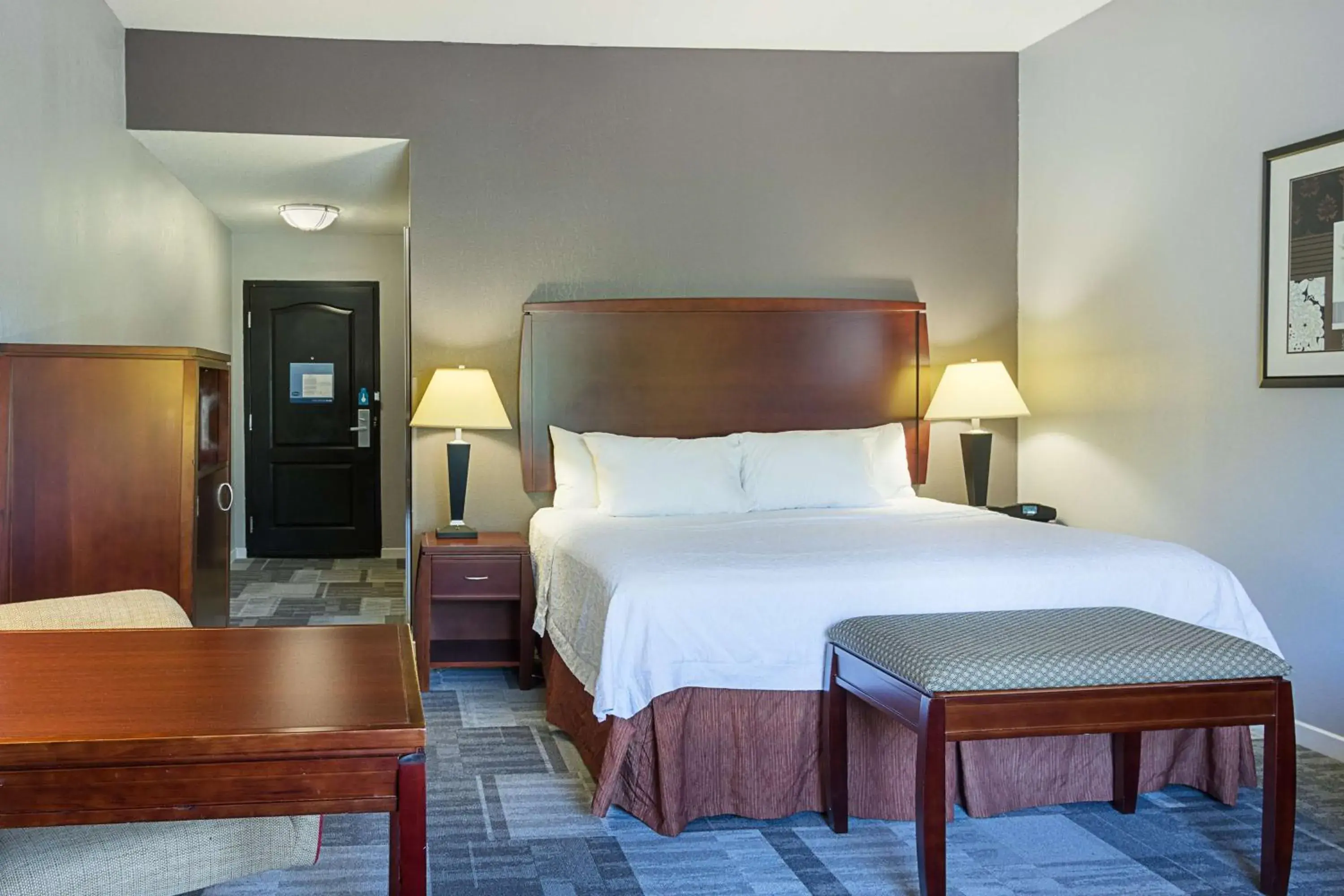 King Room with Sofa Bed and Study - Non-Smoking in Hampton Inn and Suites Indianapolis/Brownsburg King Room with Sofa Bed and Study - Non-Smoking in Hampton Inn and Suites Indianapolis/Brownsburg