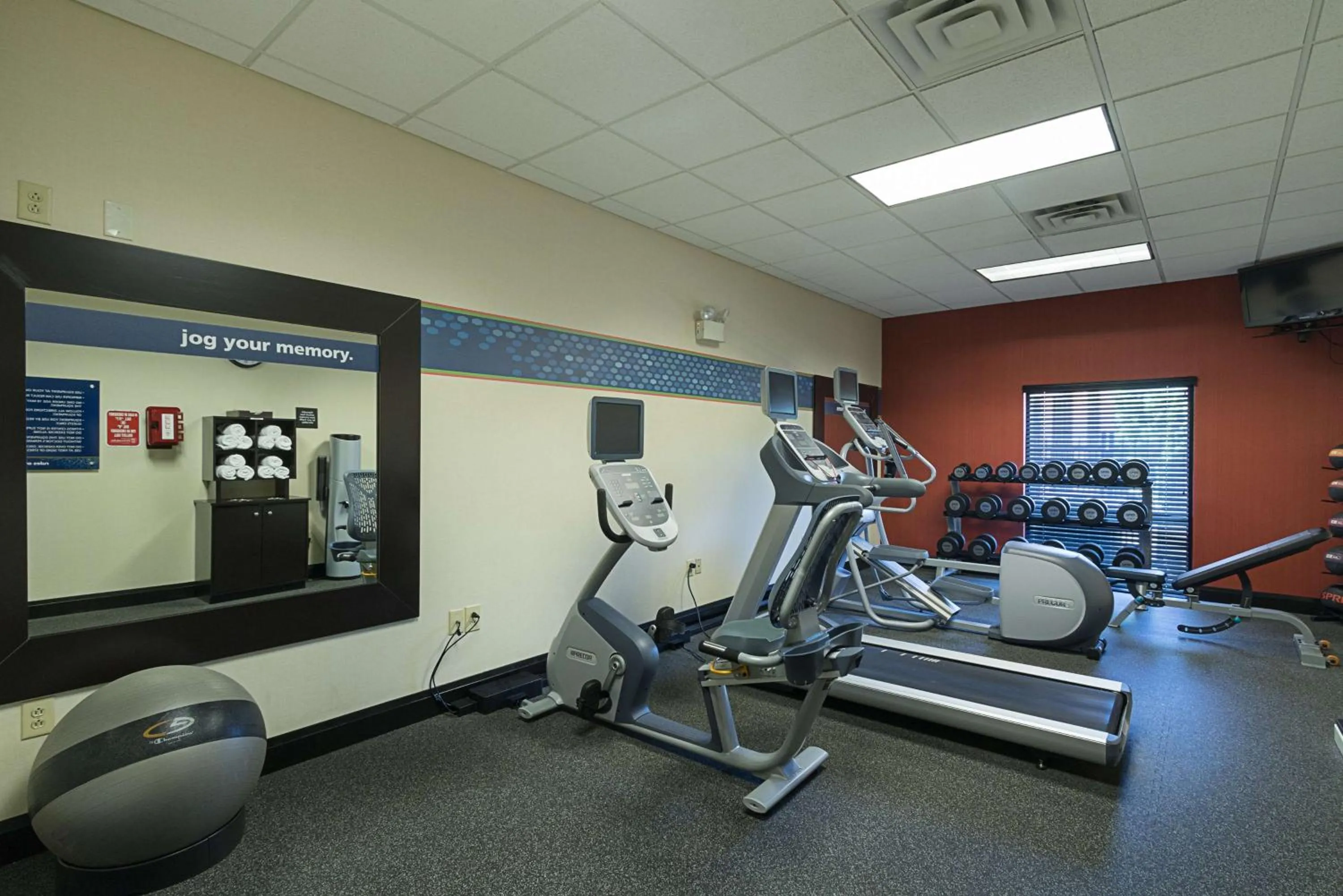Fitness centre/facilities in Hampton Inn and Suites Indianapolis/Brownsburg