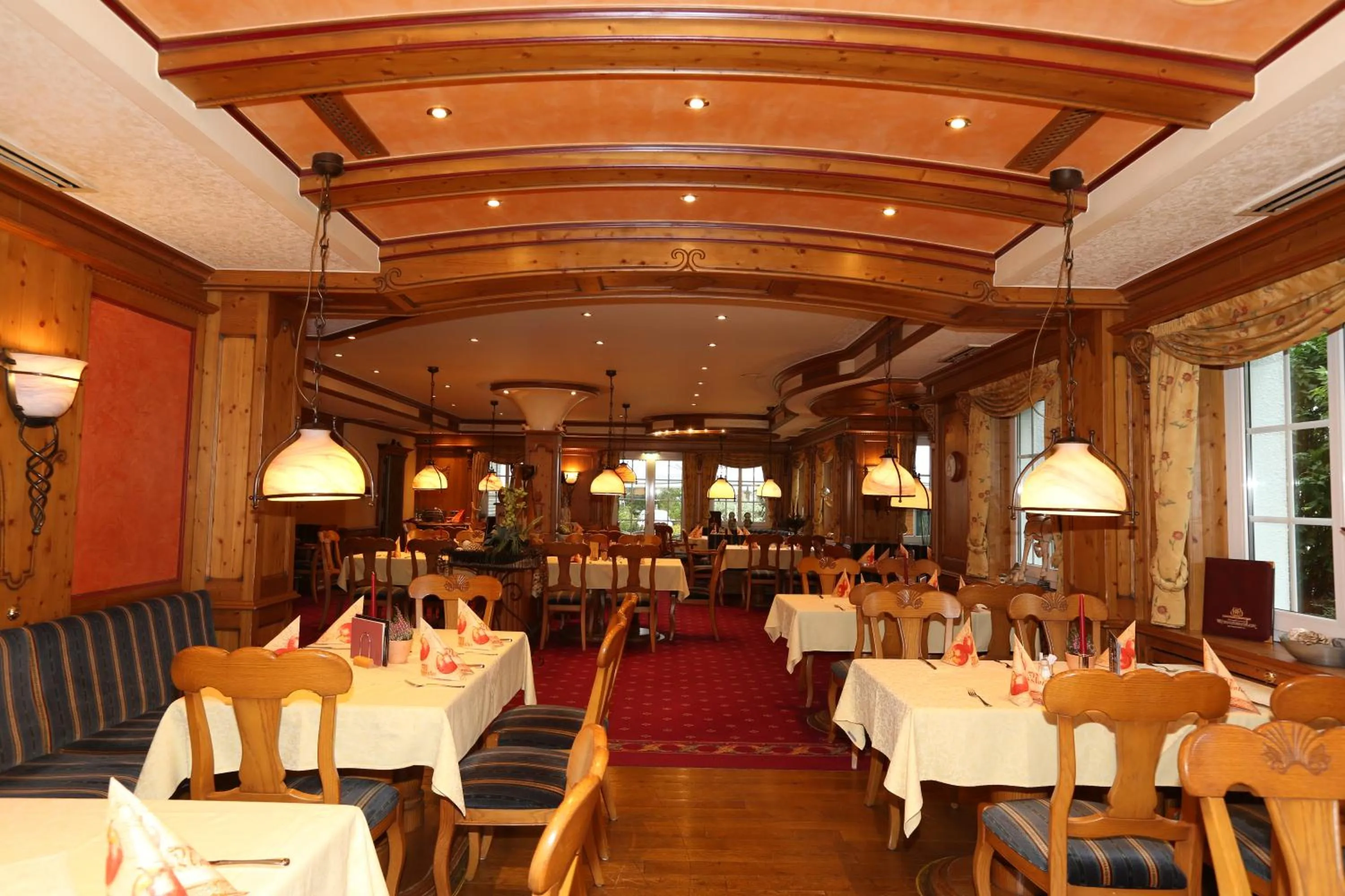 Restaurant/places to eat in Landhaus Lenneper-Führt