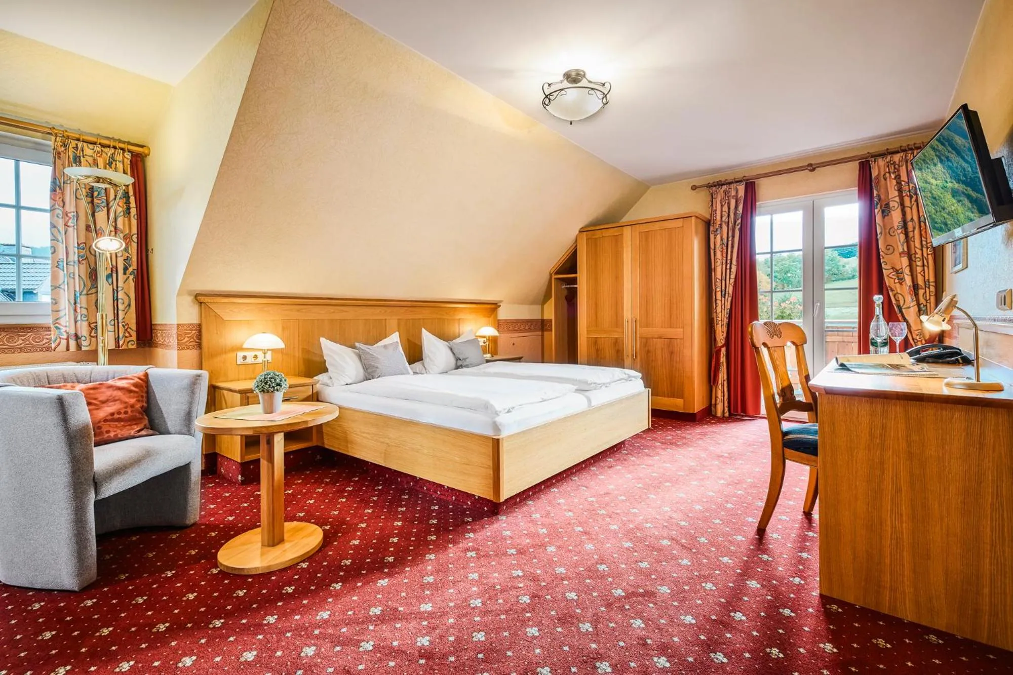 Photo of the whole room, Bed in Landhaus Lenneper-Führt