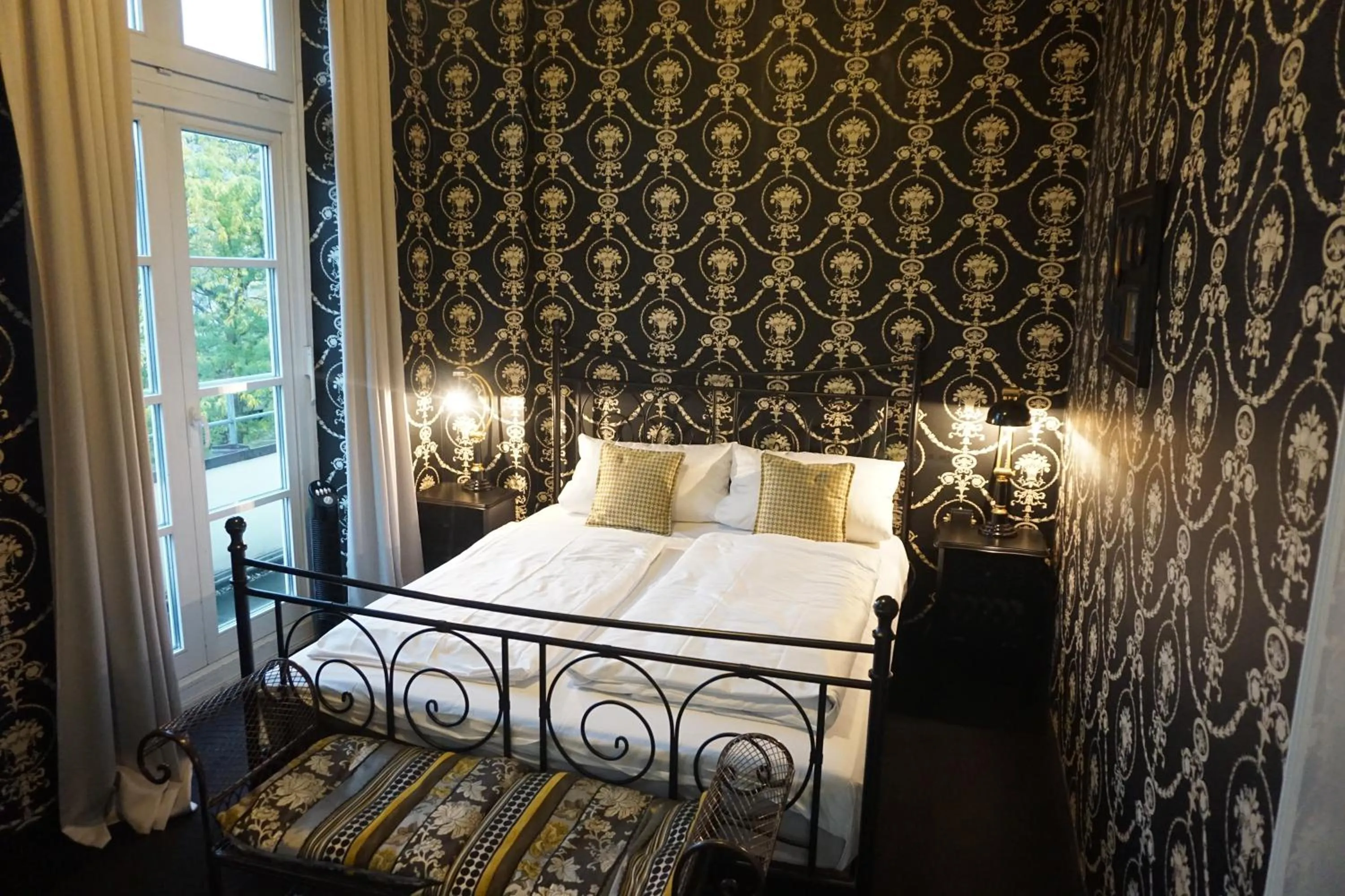 Bed in Hotel Bucheneck